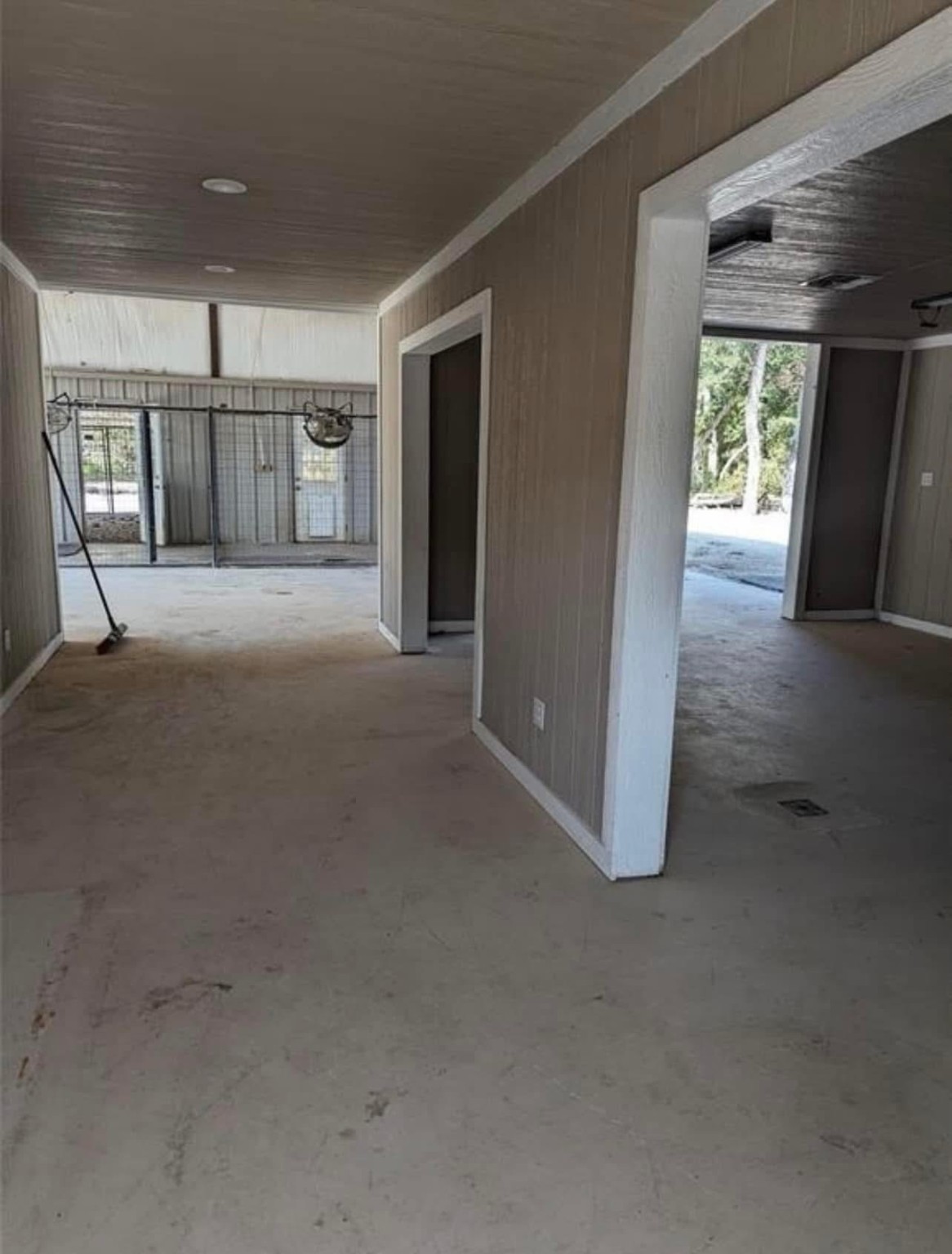 100 Patriots Place, Somerville, TX, 77879 | 96897272 | Realty Texas LLC