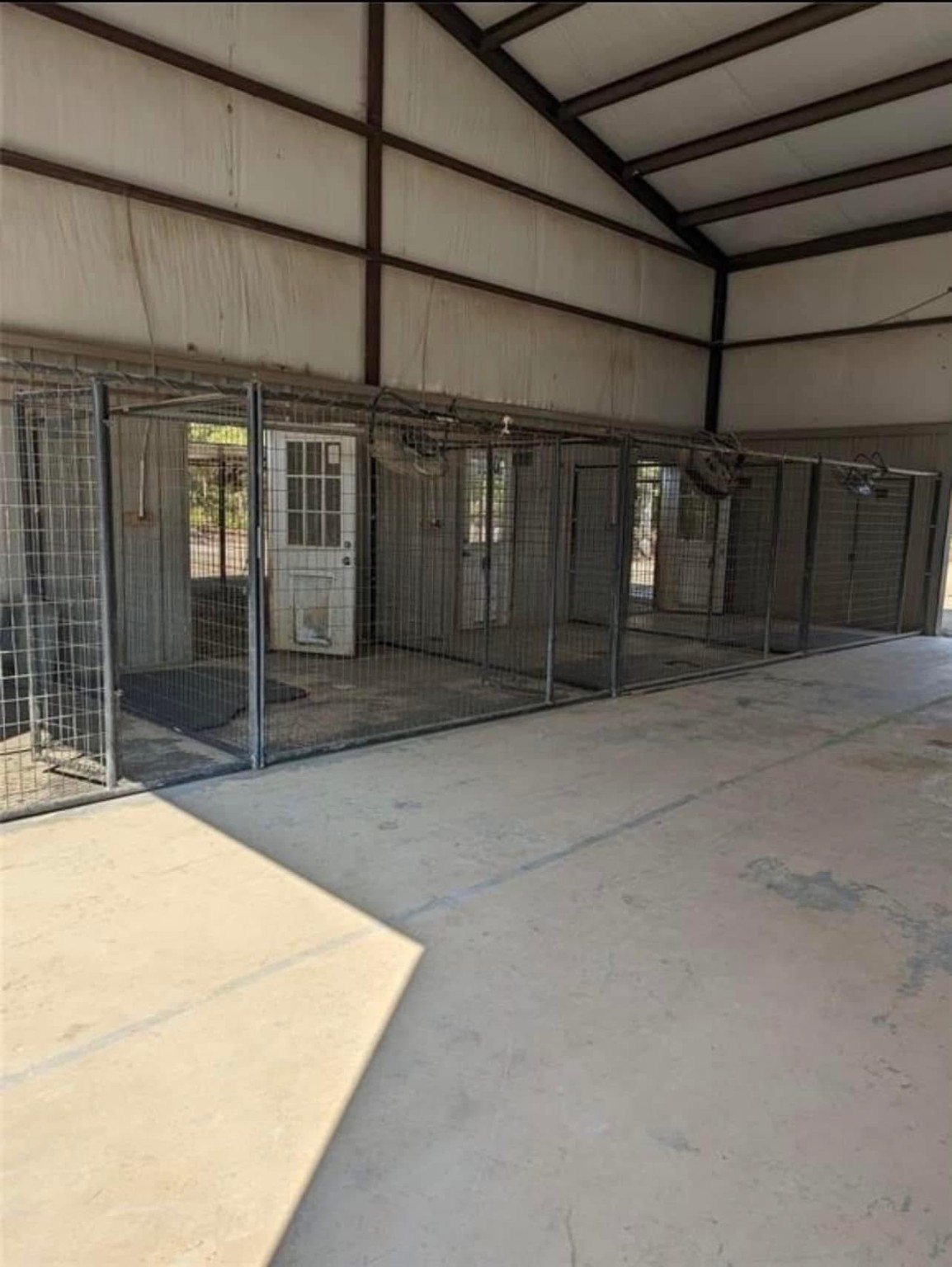 100 Patriots Place, Somerville, TX, 77879 | 96897272 | Realty Texas LLC