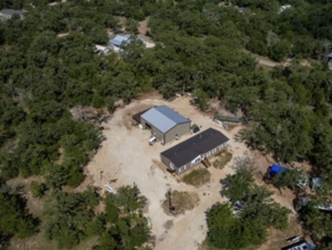 100 Patriots Place, Somerville, TX, 77879 | 96897272 | Realty Texas LLC