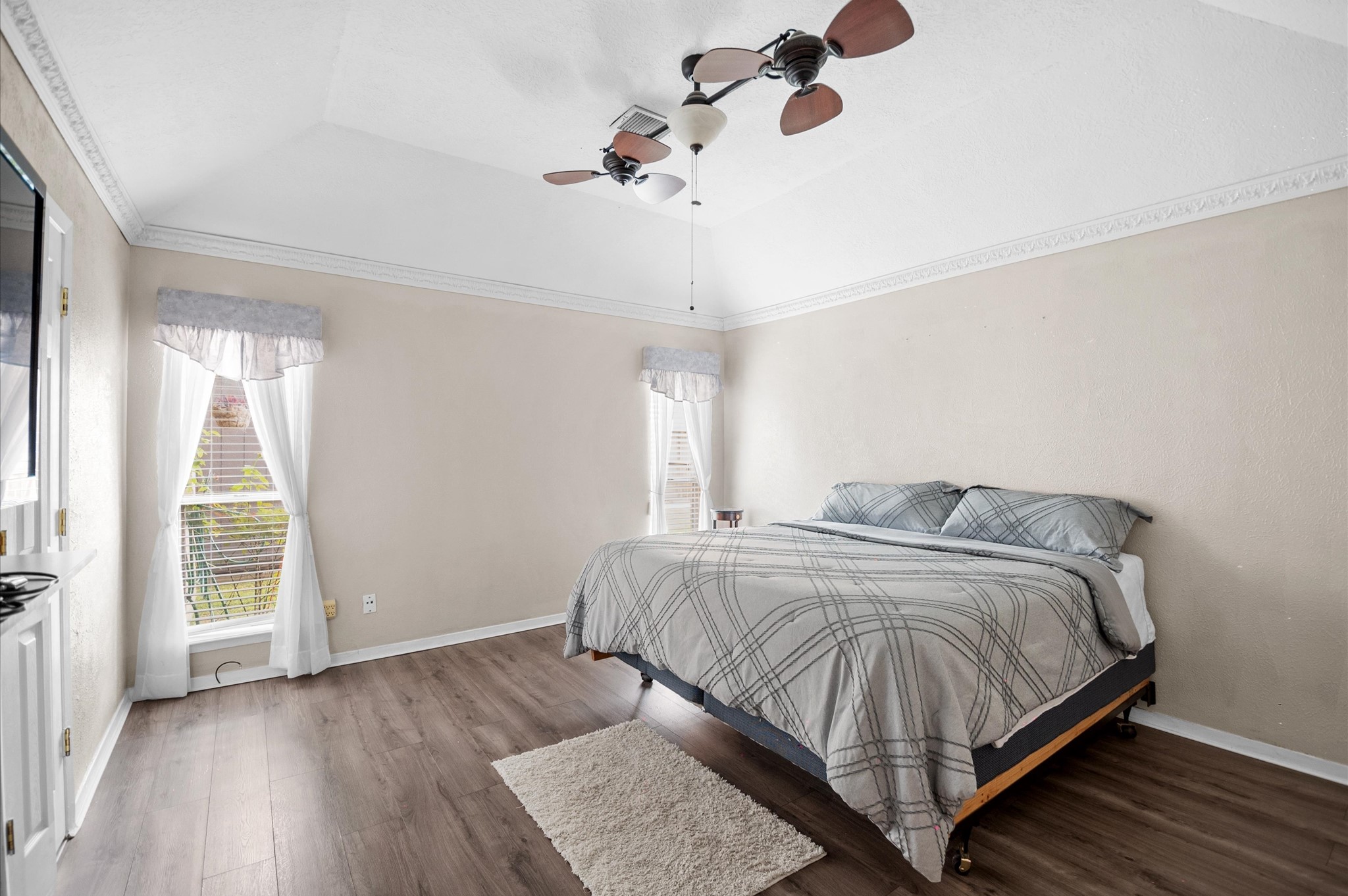 702 Tudor Court , Deer Park, TX, 77536 | 53074375 | Realty Texas LLC