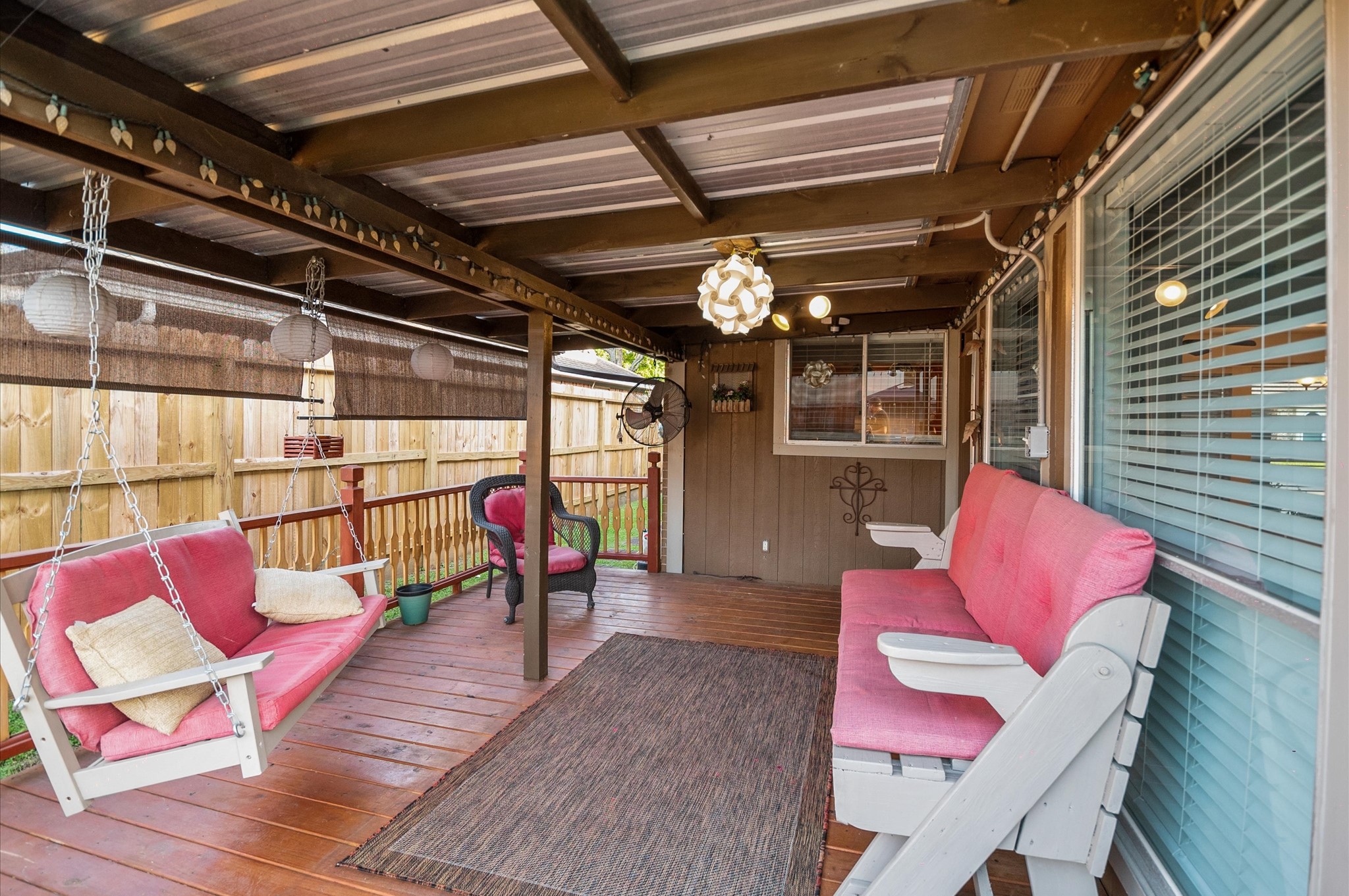 702 Tudor Court , Deer Park, TX, 77536 | 53074375 | Realty Texas LLC