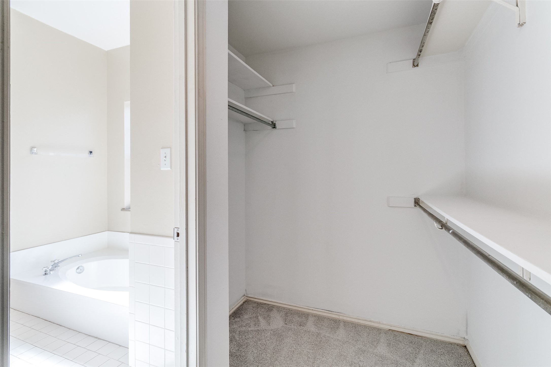 4111 Herschel Avenue 4, Dallas, TX, 75219 | 20899091 | Realty Texas LLC