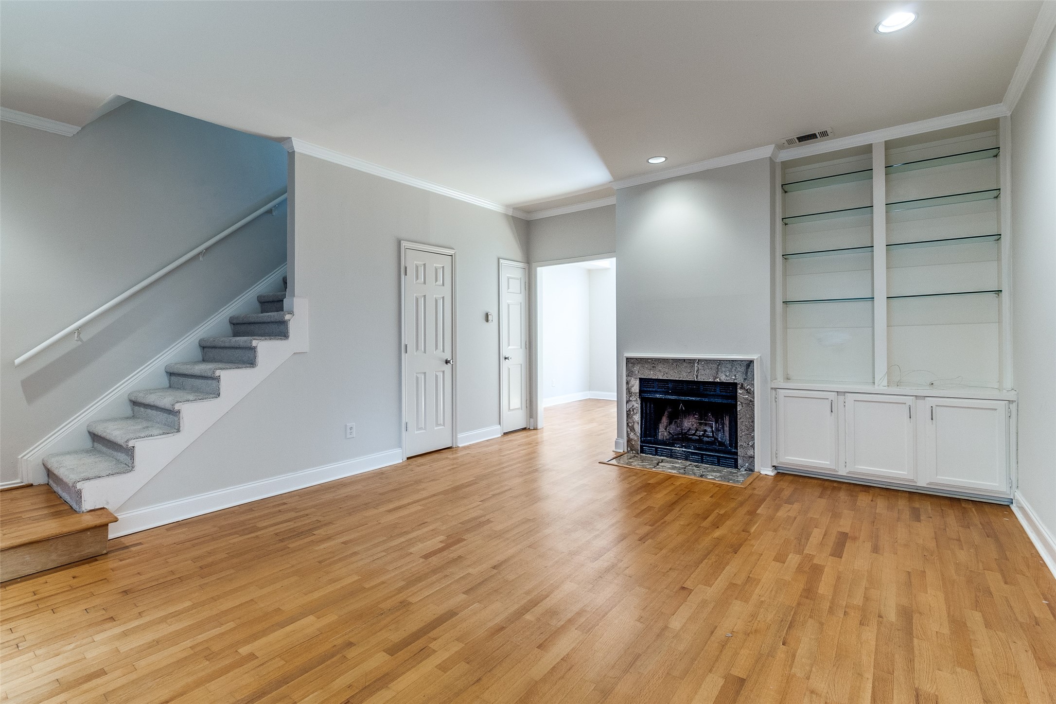 4111 Herschel Avenue 4, Dallas, TX, 75219 | 20899091 | Realty Texas LLC