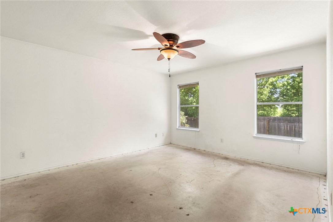 134 James Lin Circle , Kyle, TX, 78640 | 576219 | Realty Texas LLC