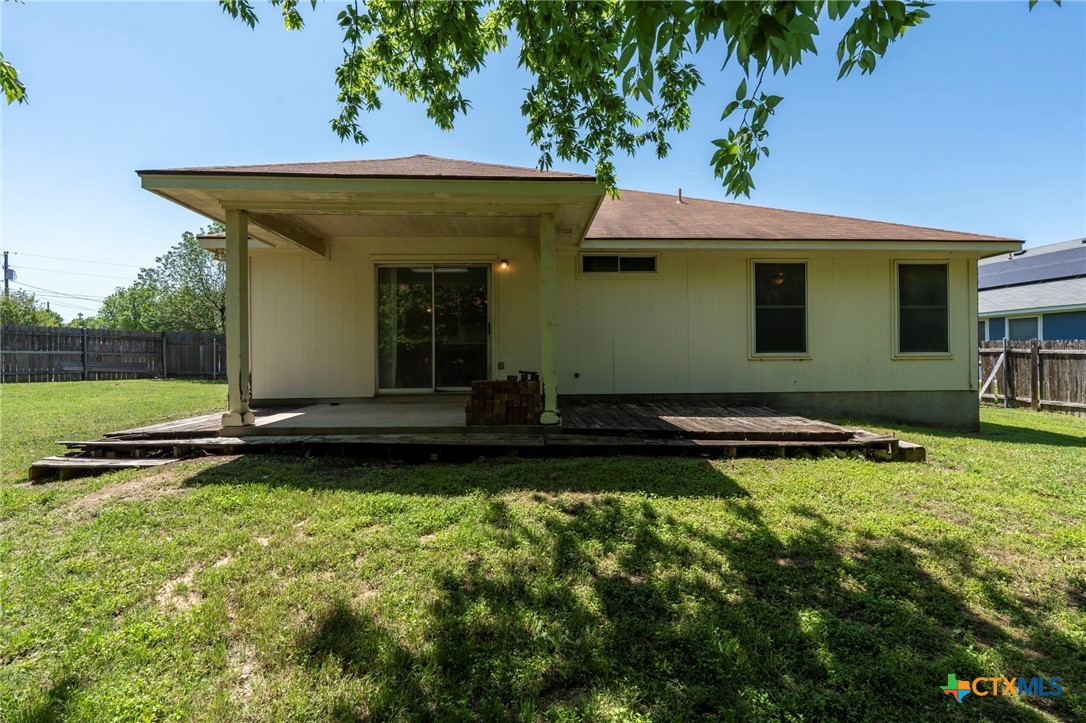 134 James Lin Circle , Kyle, TX, 78640 | 576219 | Realty Texas LLC