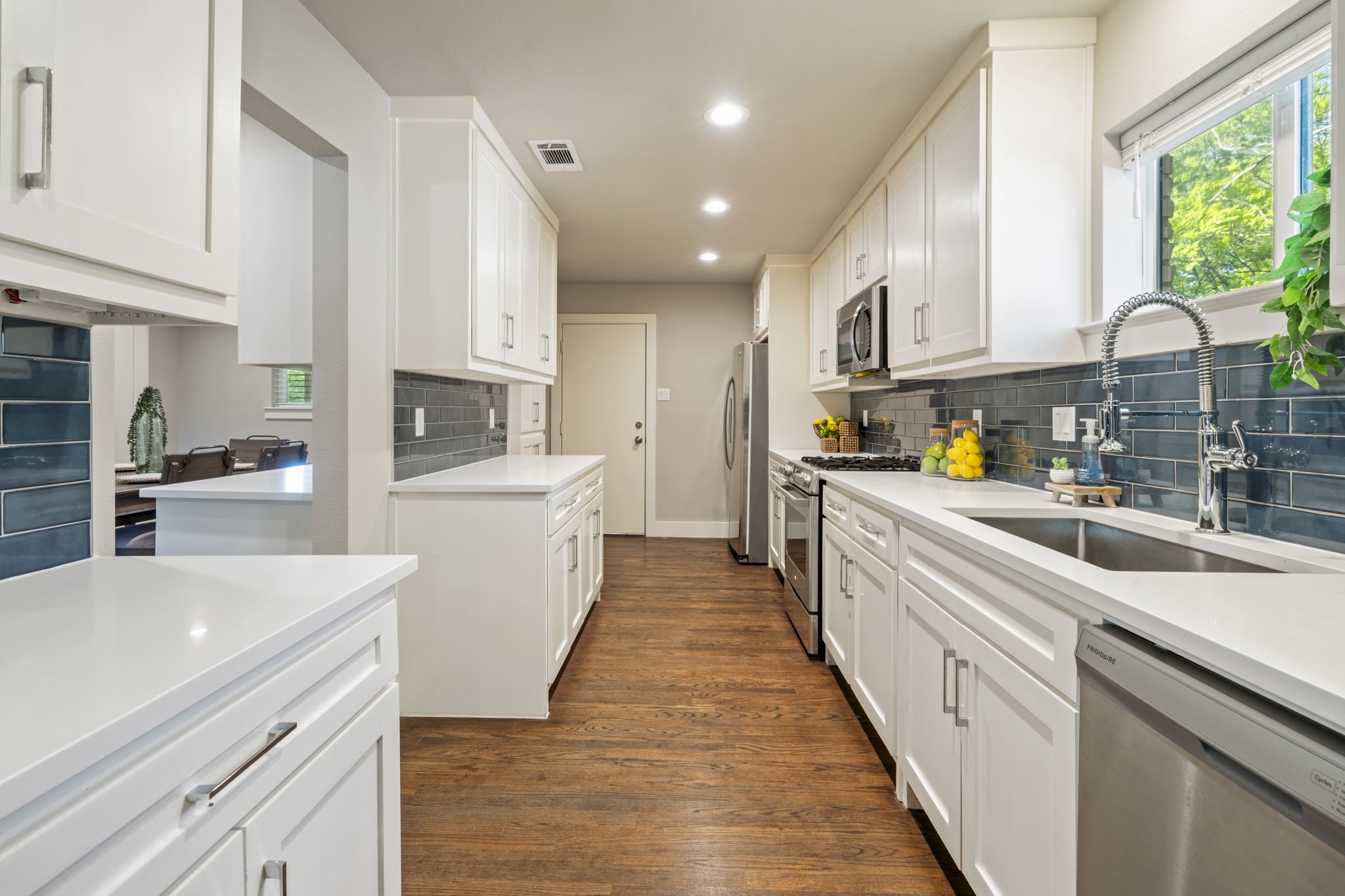 3636 Waldorf Drive , Dallas, TX, 75229 | 20899113 | Realty Texas LLC