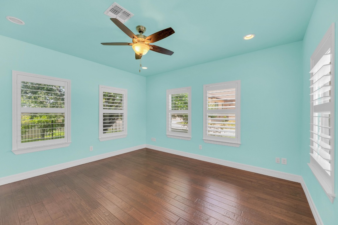 117 Lookout Circle , Hutto, TX, 78634 | 4124333 | Realty Texas LLC