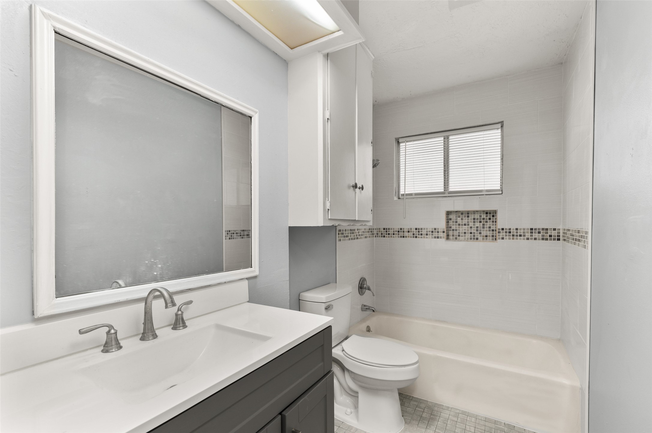 12327 Chessington Drive , Houston, TX, 77031 | 19714023 | Realty Texas LLC