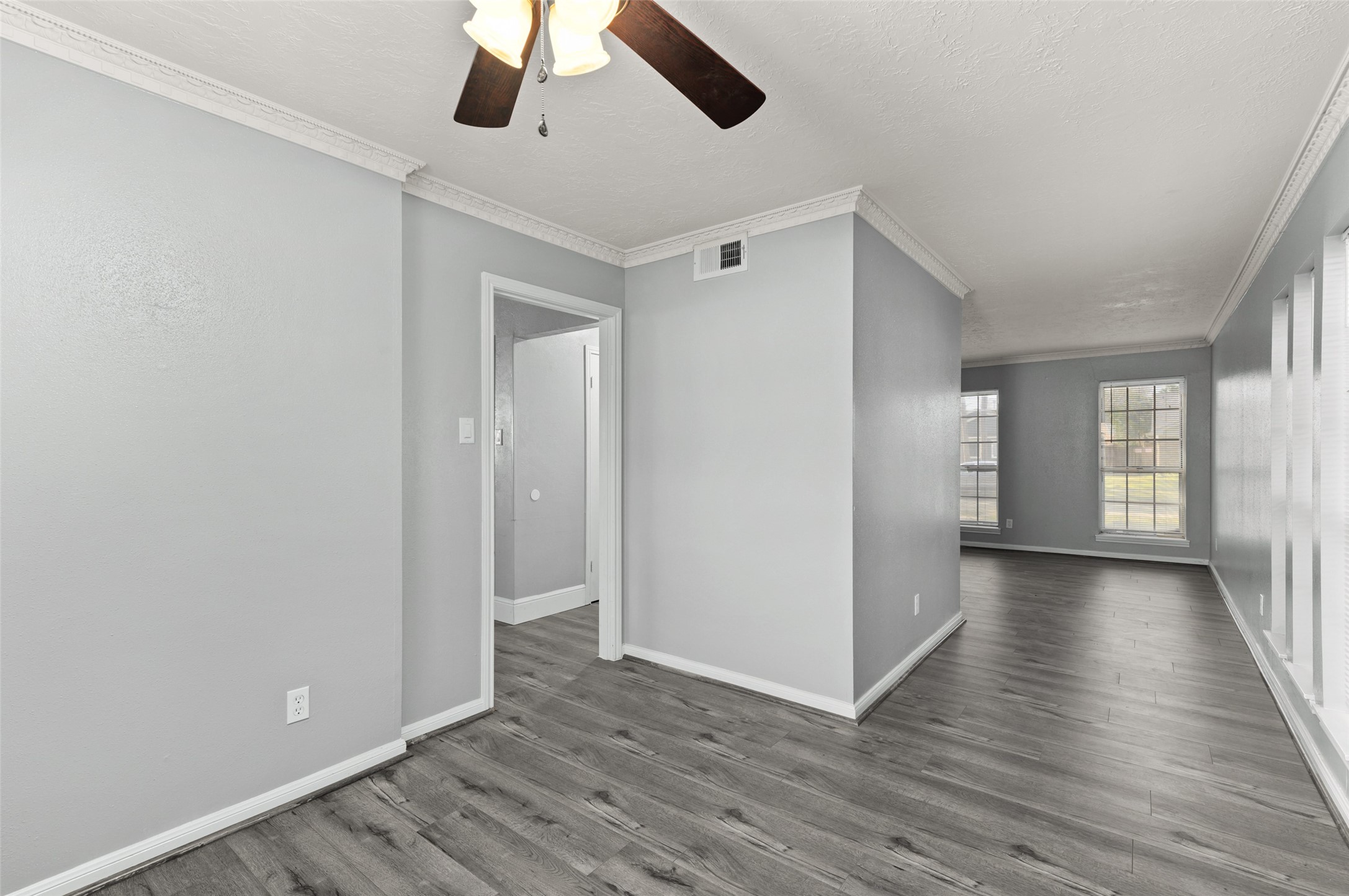 12327 Chessington Drive , Houston, TX, 77031 | 19714023 | Realty Texas LLC