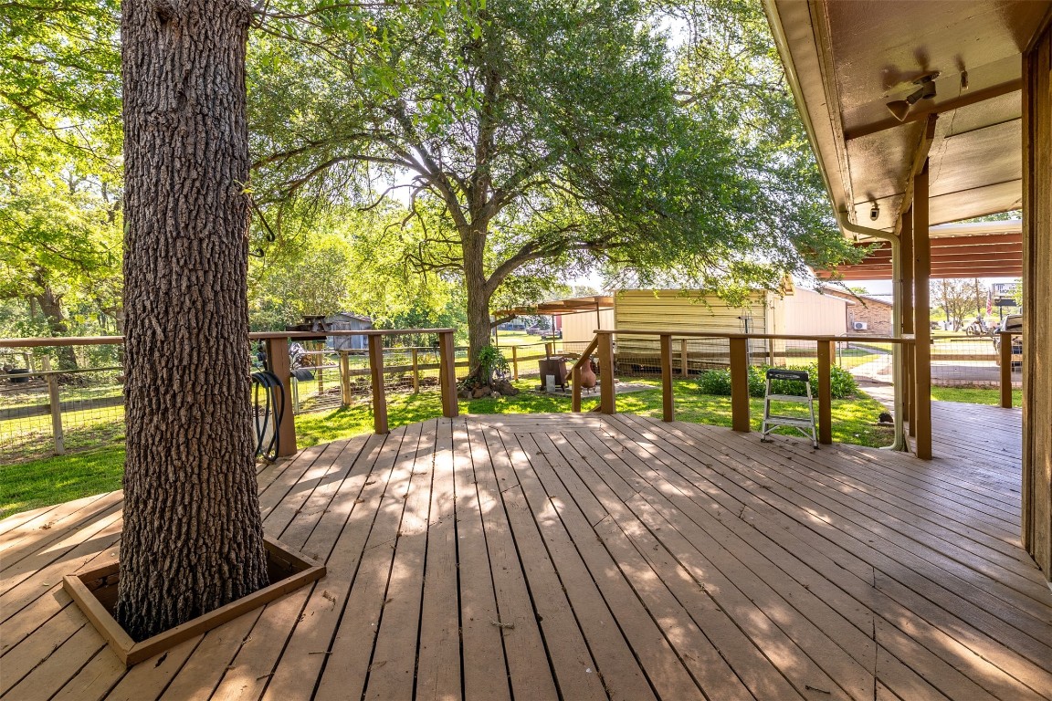 21 CR 235 , Gonzales, TX, 78629 | 9004637 | Realty Texas LLC