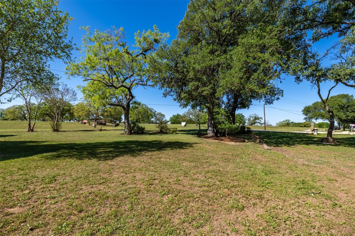 21 CR 235 , Gonzales, TX, 78629 | 9004637 | Realty Texas LLC