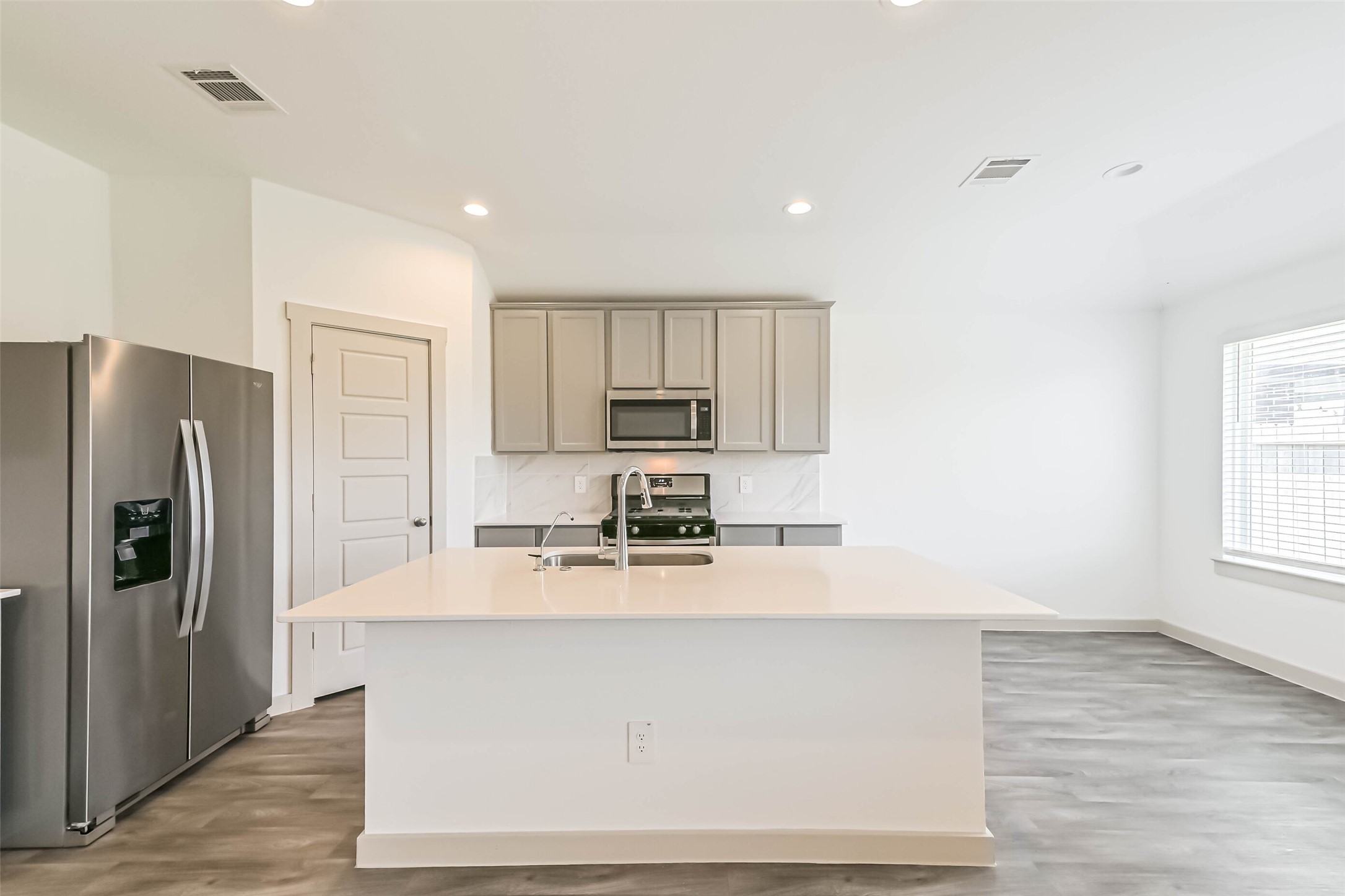 726 Hearth Manor Drive , Rosharon, TX, 77583 | 14074166 | Realty Texas LLC