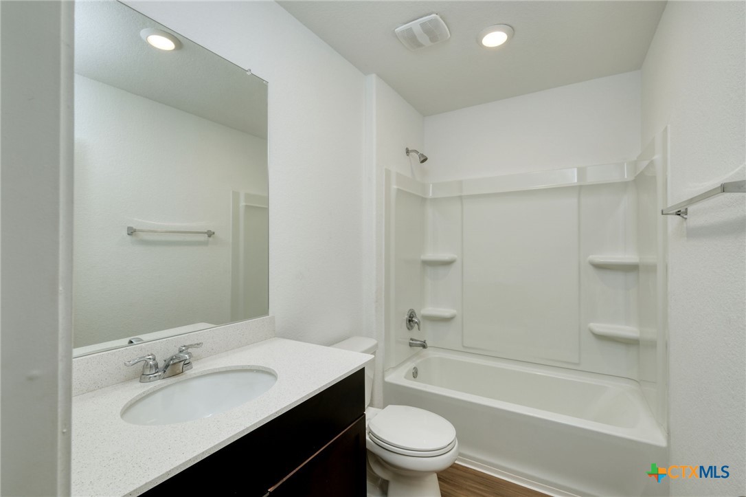149 Rooster Way , Jarrell, TX, 76537 | 576207 | Realty Texas LLC
