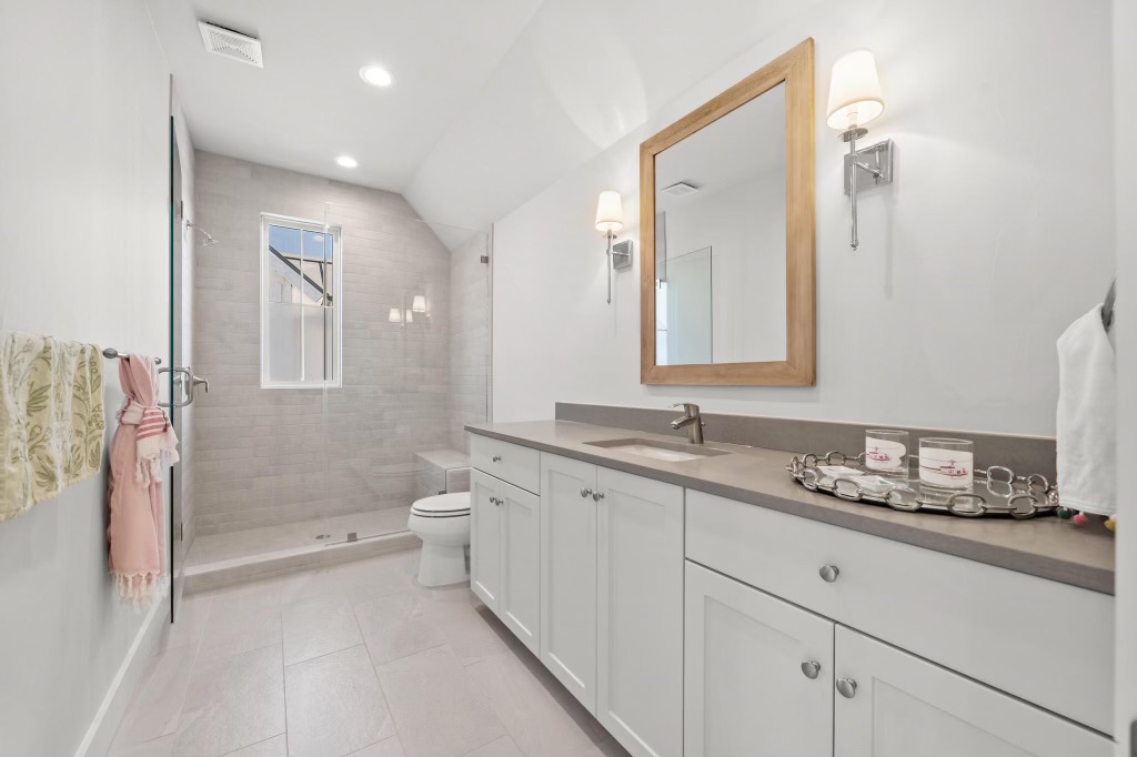 19601 FLYING J Boulevard 14 , Spicewood, TX, 78669 | 8813145 | Realty Texas LLC