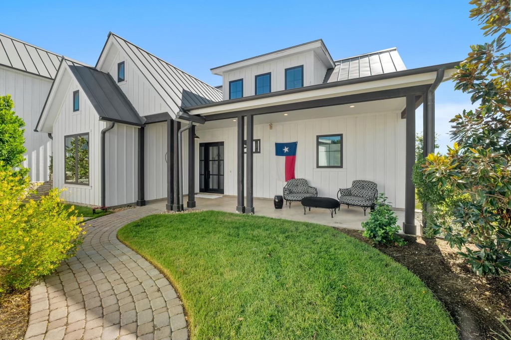 19601 FLYING J Boulevard 14 , Spicewood, TX, 78669 | 8813145 | Realty Texas LLC