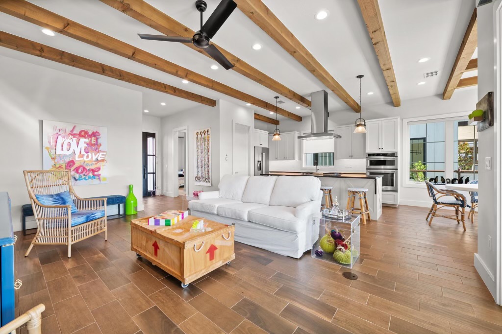 19601 FLYING J Boulevard 14 , Spicewood, TX, 78669 | 8813145 | Realty Texas LLC