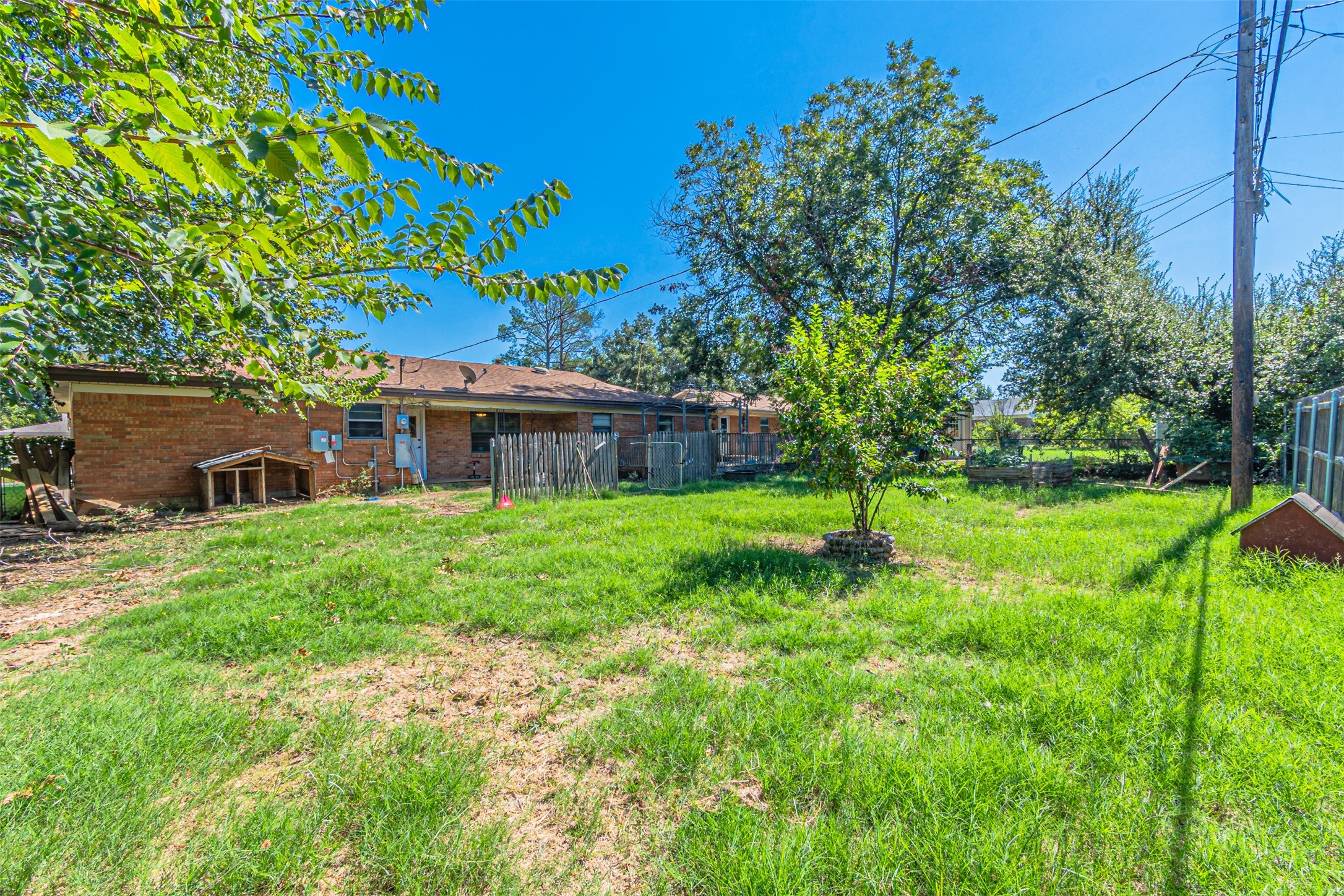 1206 John Reagan Street , Benbrook, TX, 76126 | 20902210 | Realty Texas LLC