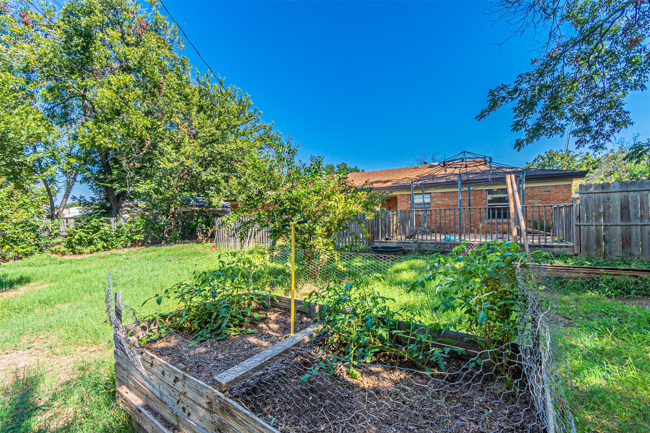 1206 John Reagan Street , Benbrook, TX, 76126 | 20902210 | Realty Texas LLC