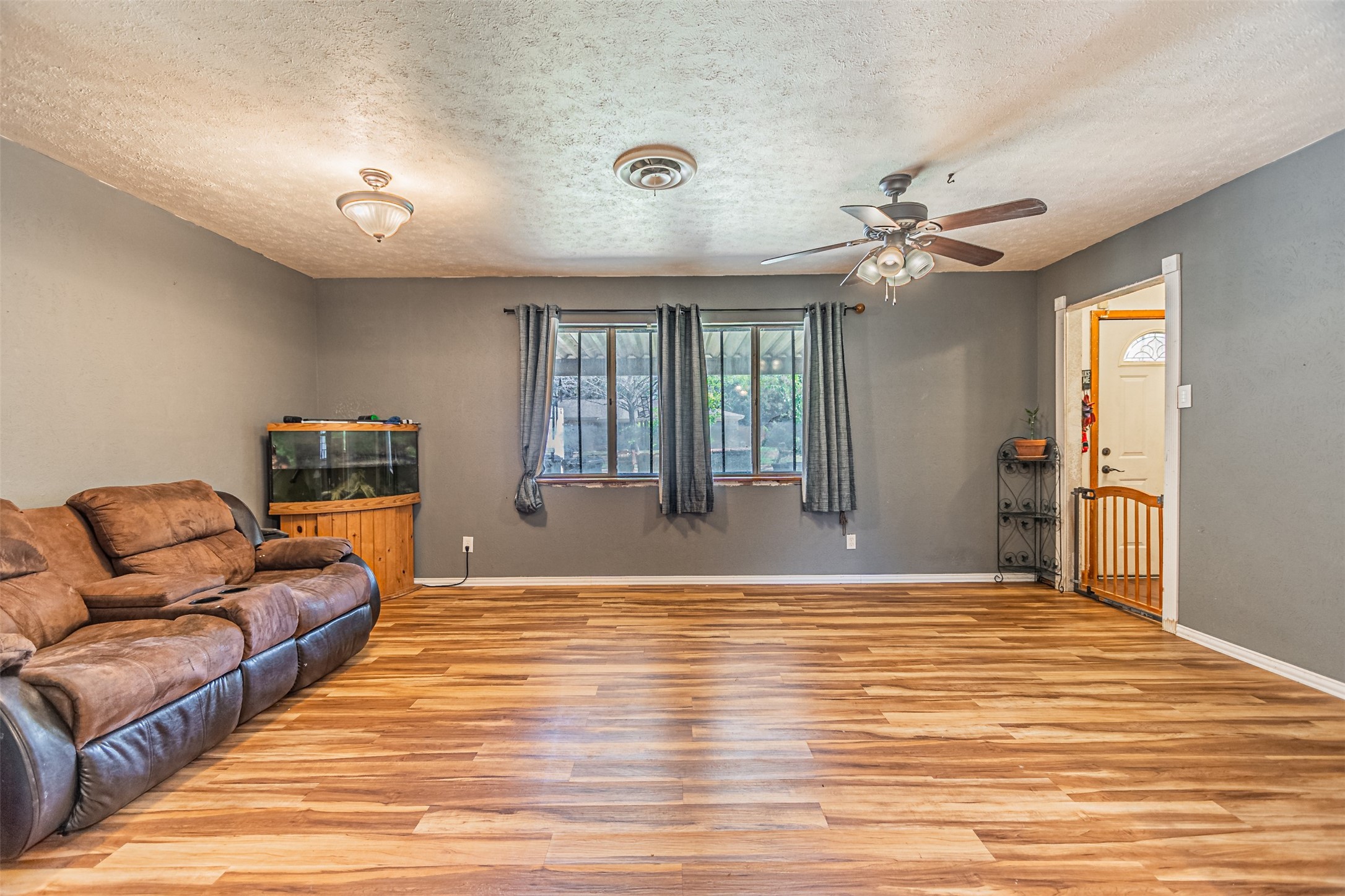 1206 John Reagan Street , Benbrook, TX, 76126 | 20902210 | Realty Texas LLC