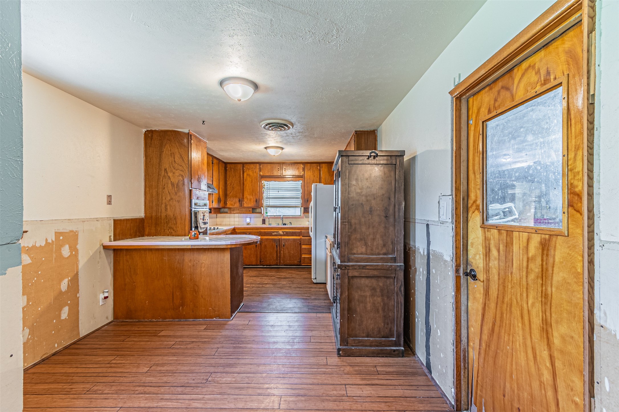 1206 John Reagan Street , Benbrook, TX, 76126 | 20902210 | Realty Texas LLC