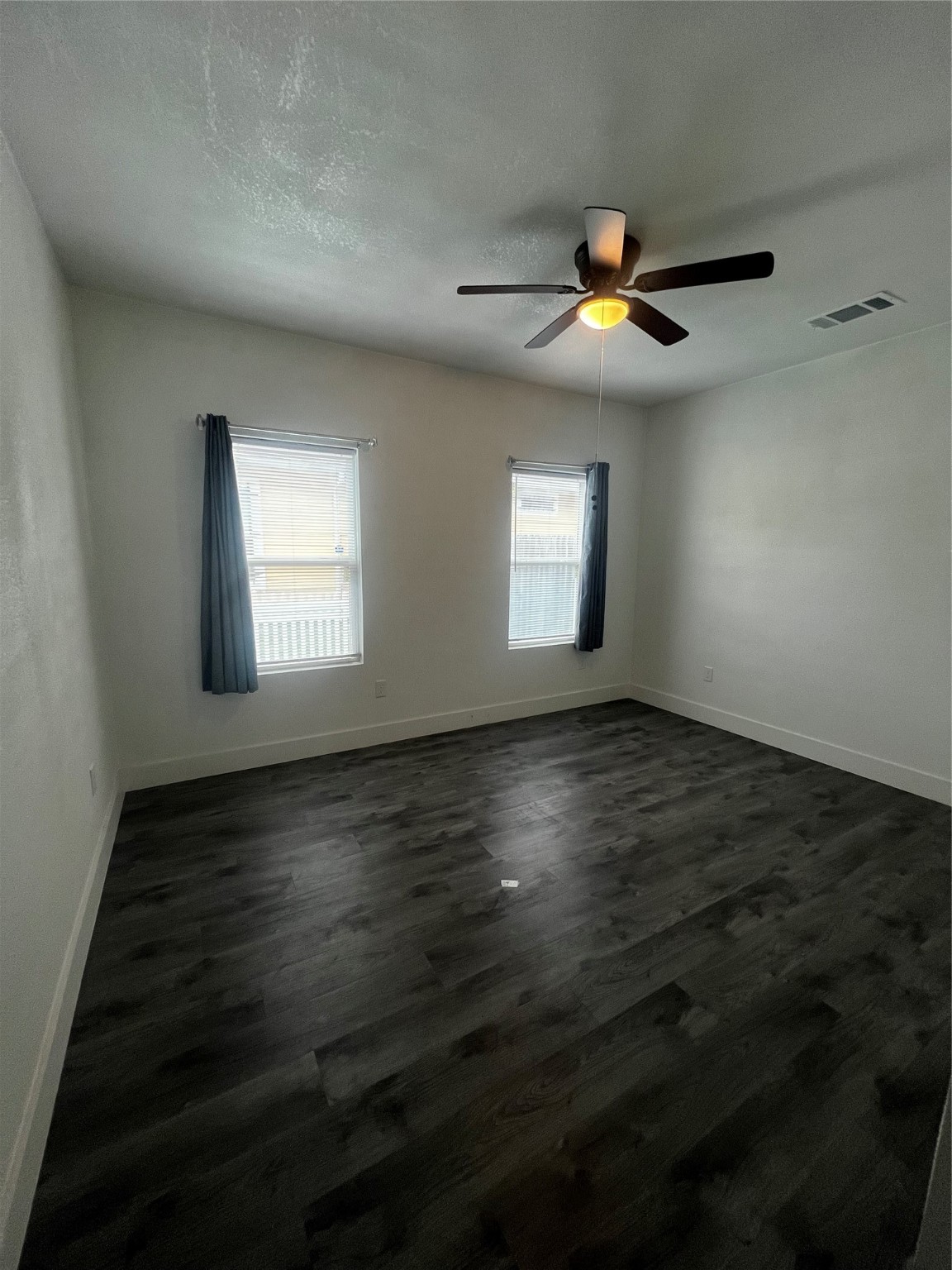 7824 Brownsville Avenue , Dallas, TX, 75216 | 20893492 | Realty Texas LLC