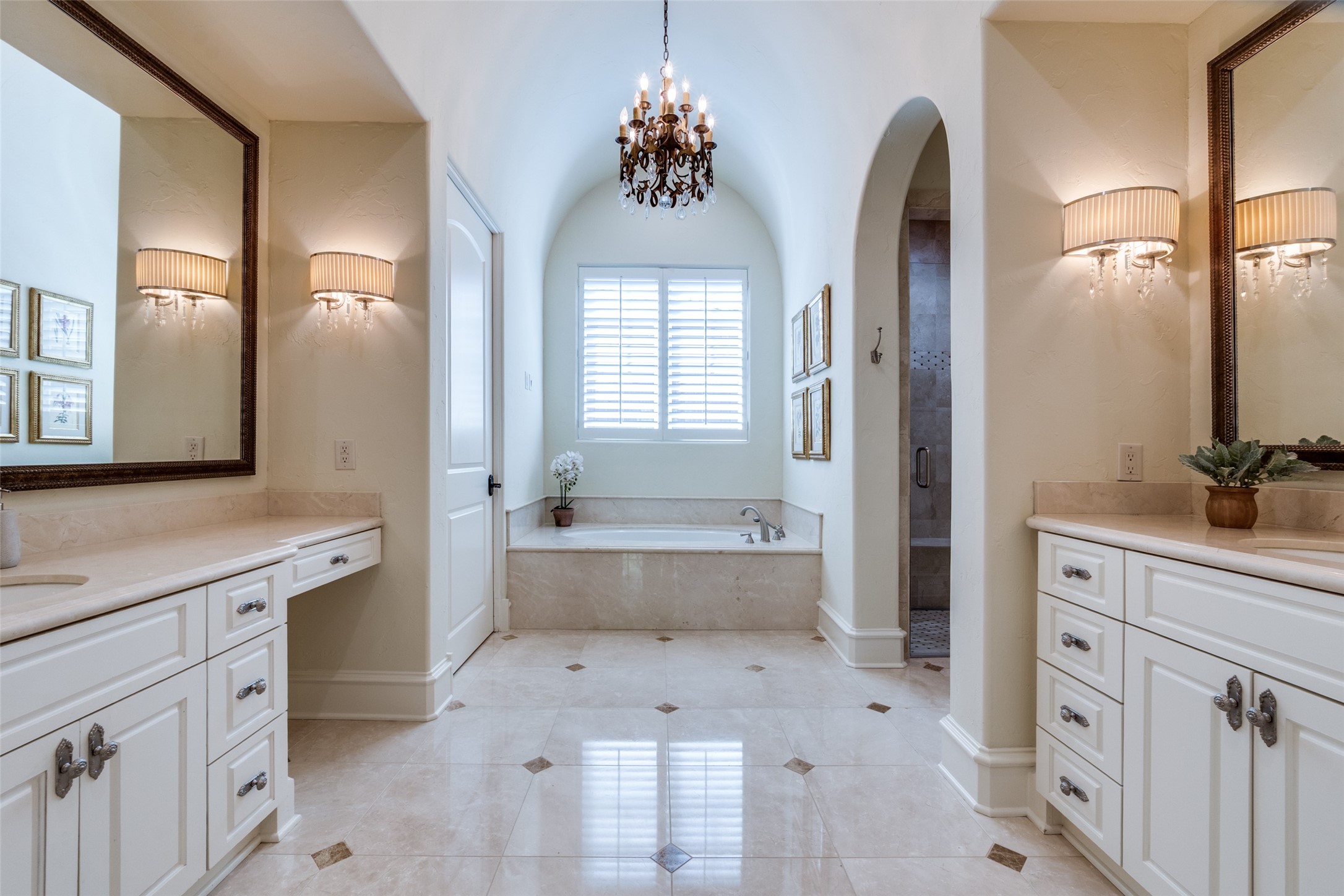 6731 Northwood Road , Dallas, TX, 75225 | 20902994 | Realty Texas LLC