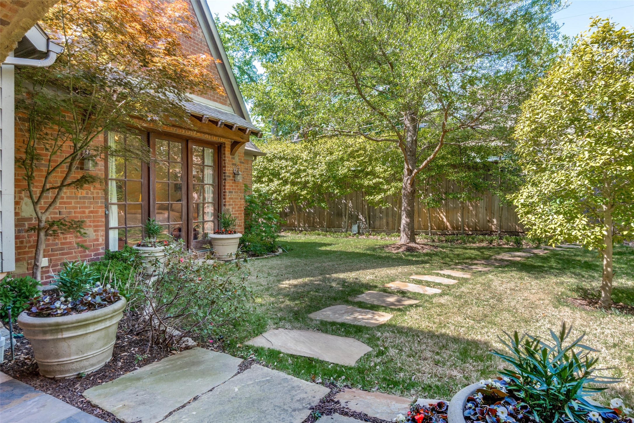 6731 Northwood Road , Dallas, TX, 75225 | 20902994 | Realty Texas LLC