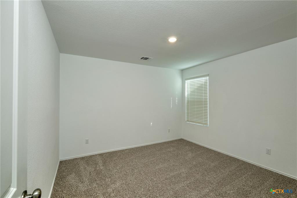 149 Rooster Way , Jarrell, TX, 76537 | 2839202 | Realty Texas LLC
