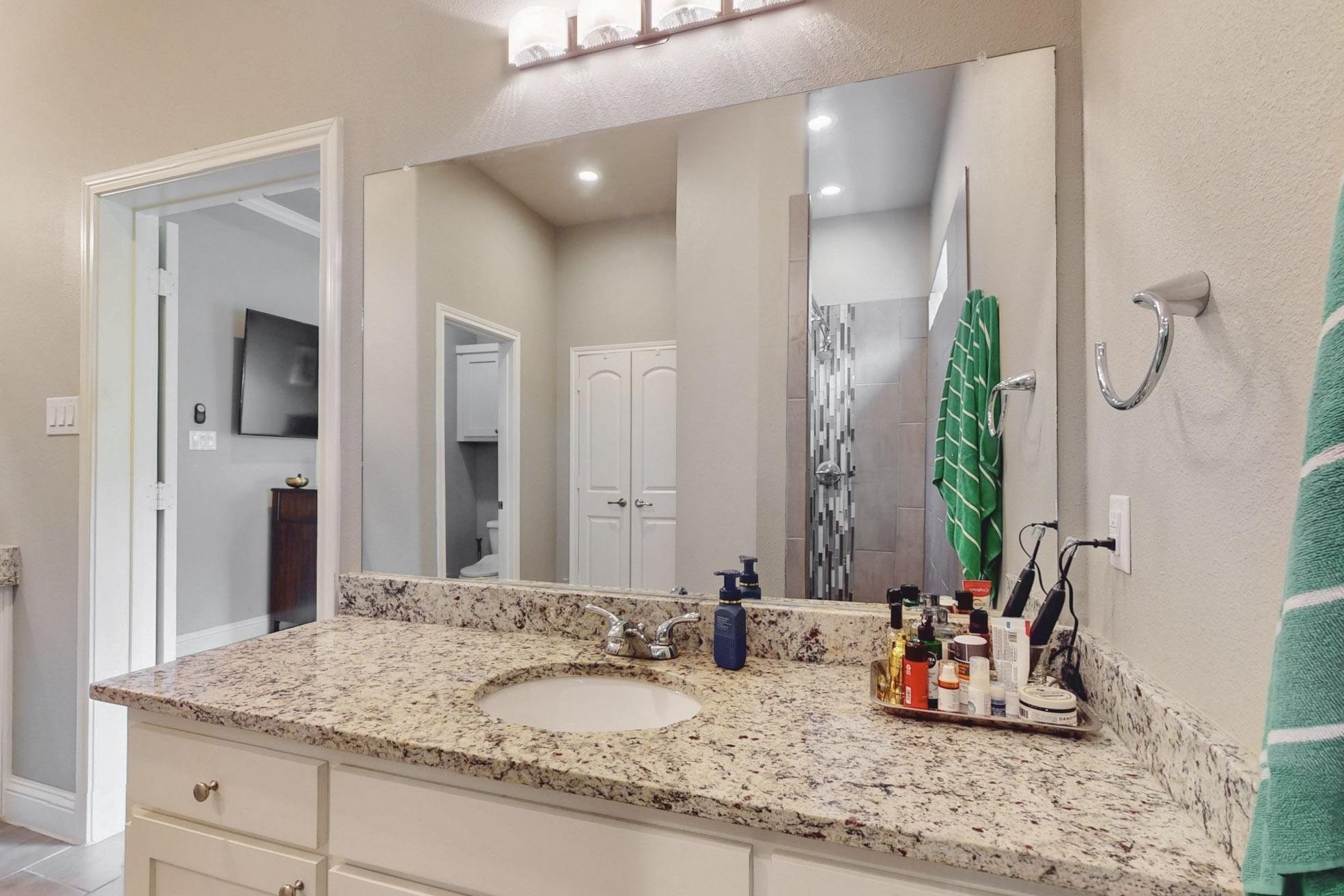 2723 Park Row Avenue , Dallas, TX, 75215 | 20887293 | Realty Texas LLC
