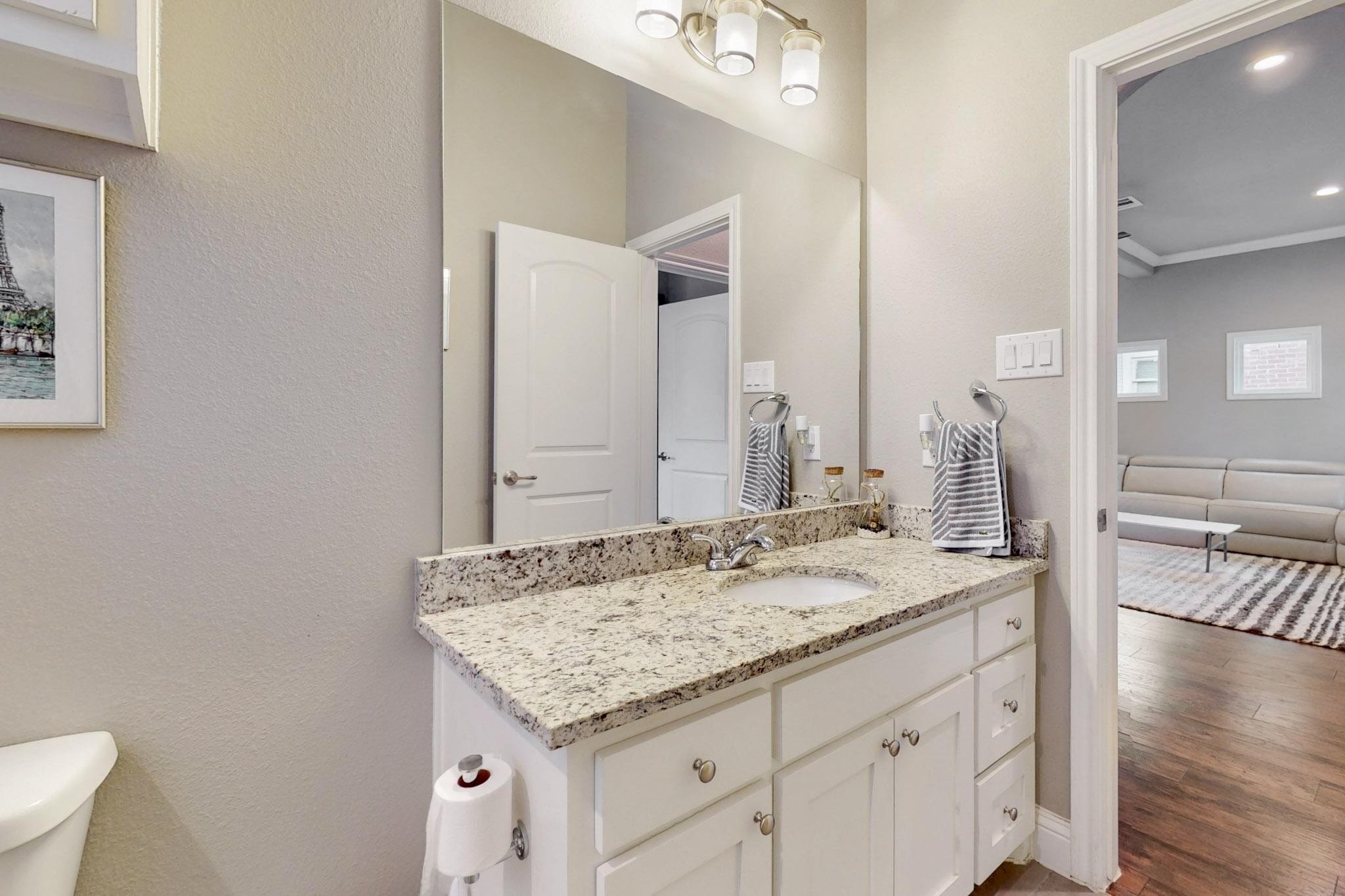 2723 Park Row Avenue , Dallas, TX, 75215 | 20887293 | Realty Texas LLC