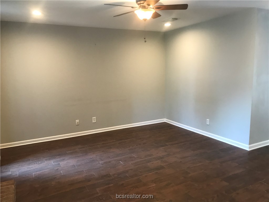 1904 Dartmouth Street F4 , College Station, TX, 77840 | 25004500 | Realty Texas LLC
