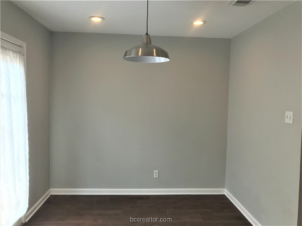 1904 Dartmouth Street F4 , College Station, TX, 77840 | 25004500 | Realty Texas LLC