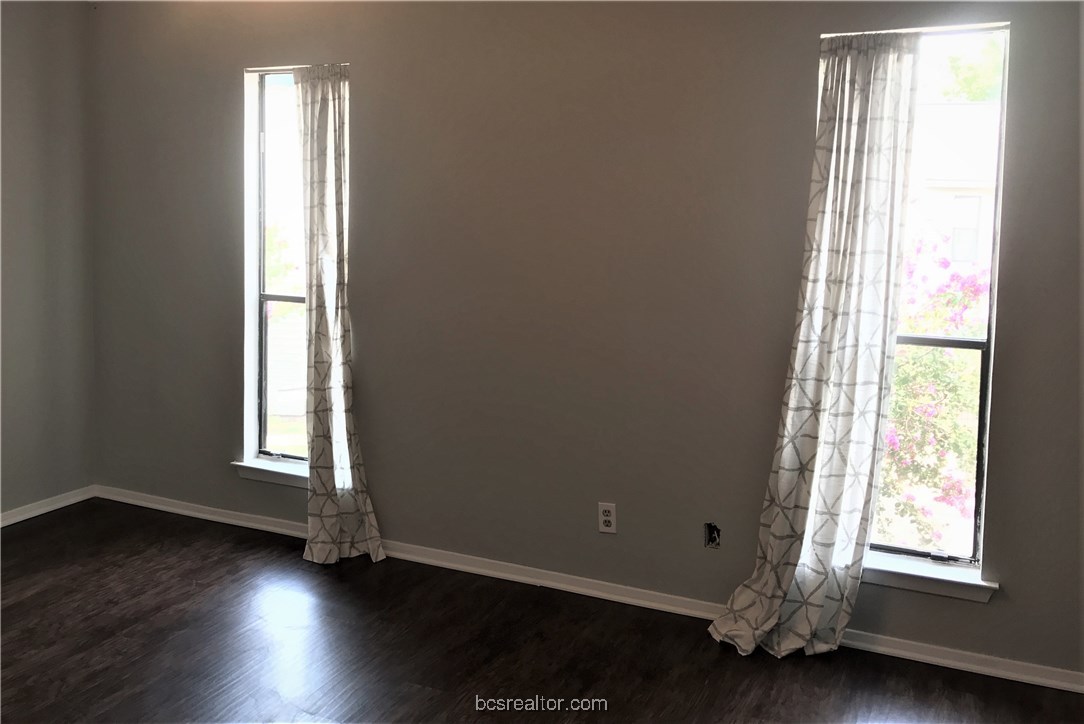 1904 Dartmouth Street F4 , College Station, TX, 77840 | 25004500 | Realty Texas LLC