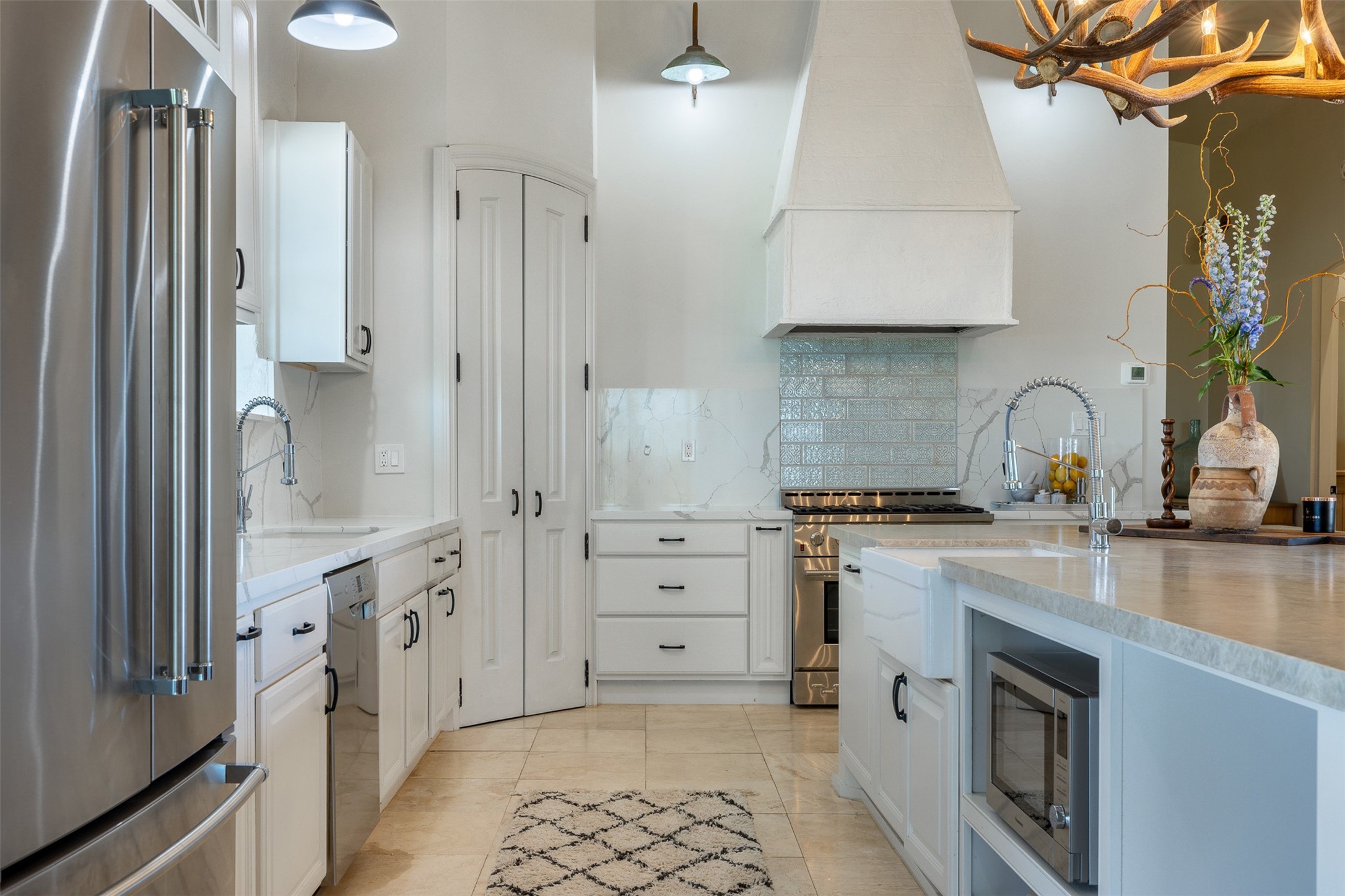 139 Blossom Hill Road , Round Top, TX, 78954 | 63274400 | Realty Texas LLC
