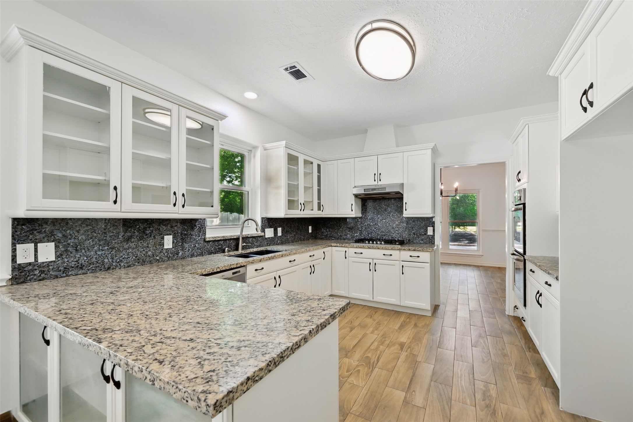 723 Valley Commons Drive , Huffman, TX, 77336 | 80297854 | Realty Texas LLC