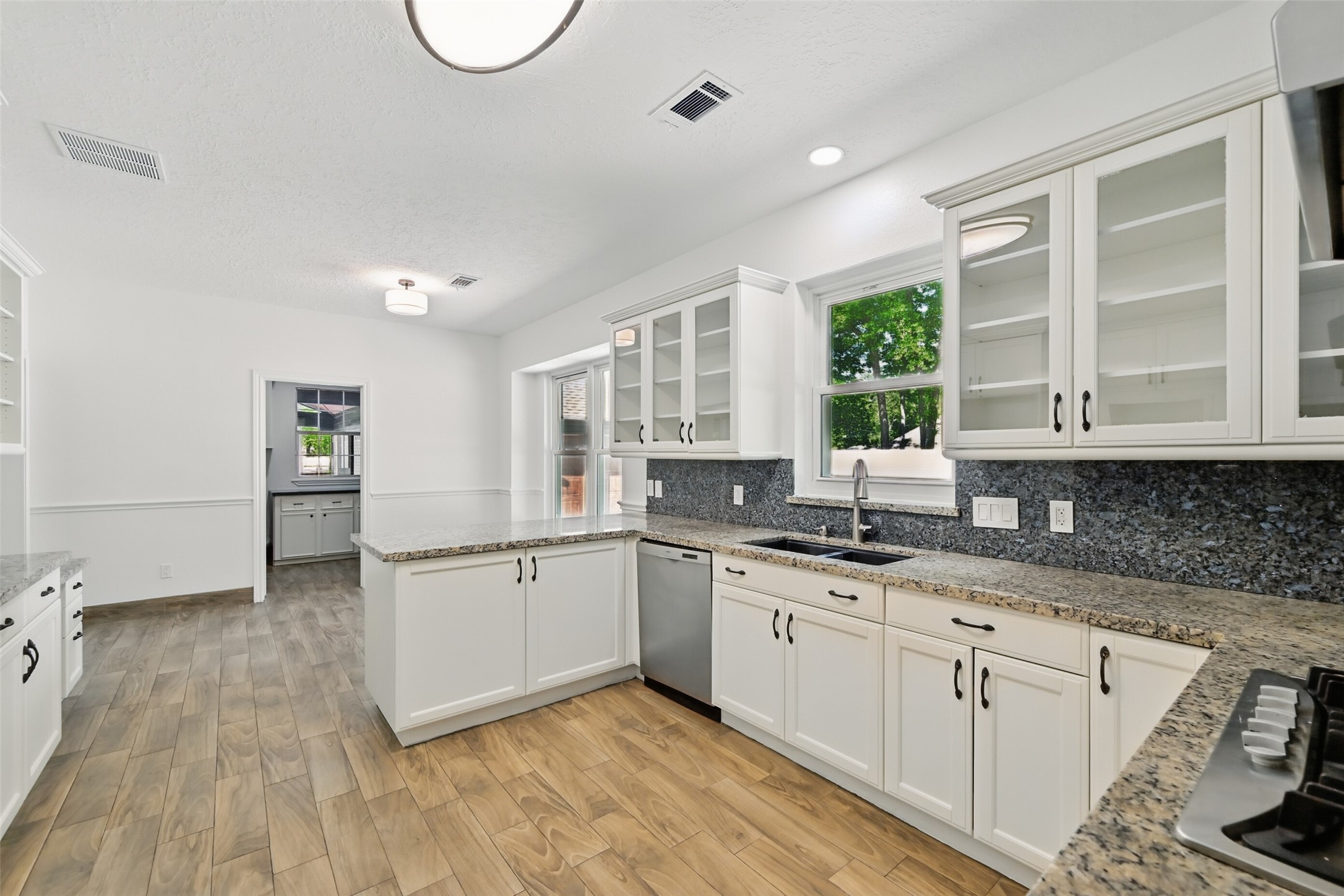 723 Valley Commons Drive , Huffman, TX, 77336 | 80297854 | Realty Texas LLC