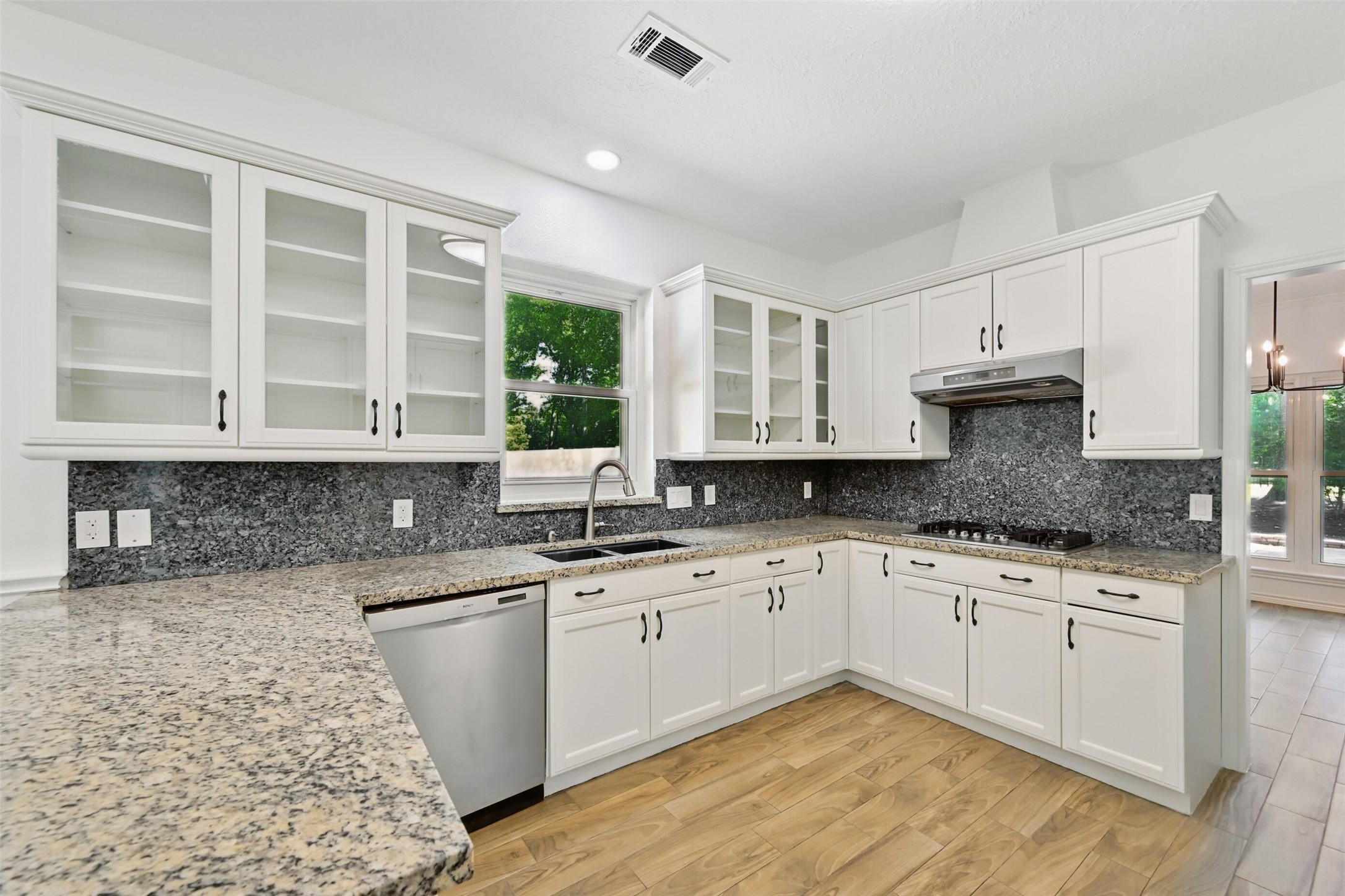 723 Valley Commons Drive , Huffman, TX, 77336 | 80297854 | Realty Texas LLC