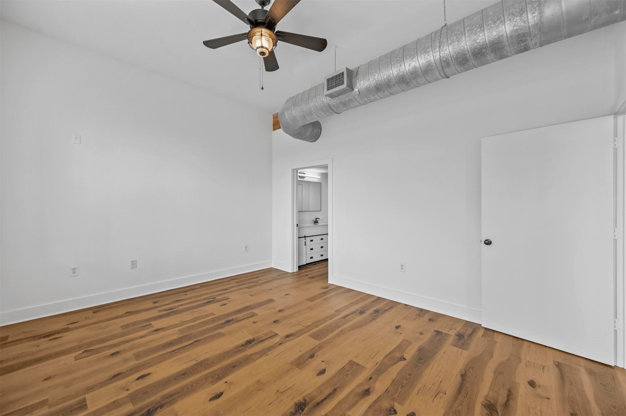 2502 Live Oak Street 331 , Dallas, TX, 75204 | 20903976 | Realty Texas LLC