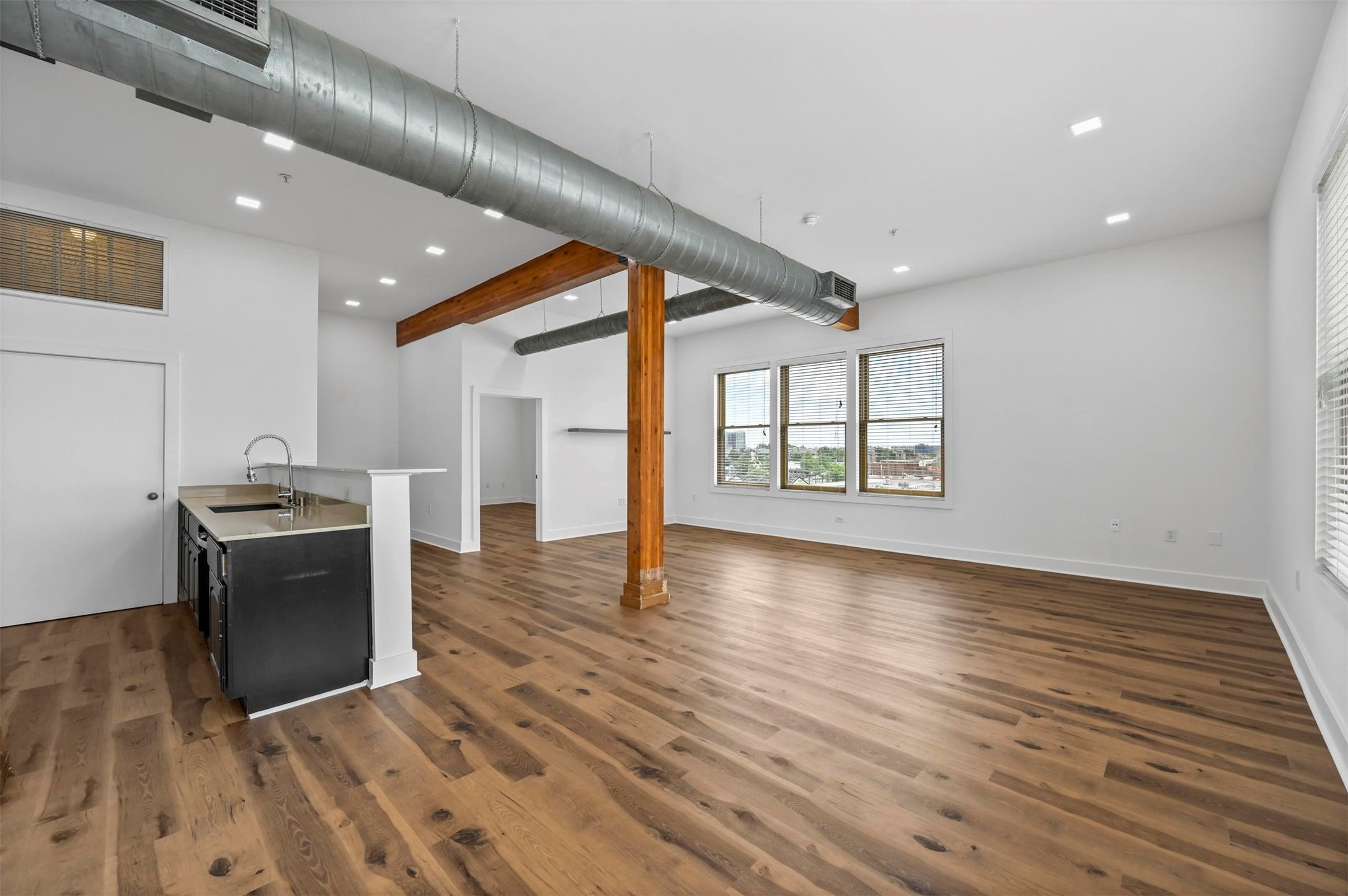 2502 Live Oak Street 331 , Dallas, TX, 75204 | 20903976 | Realty Texas LLC