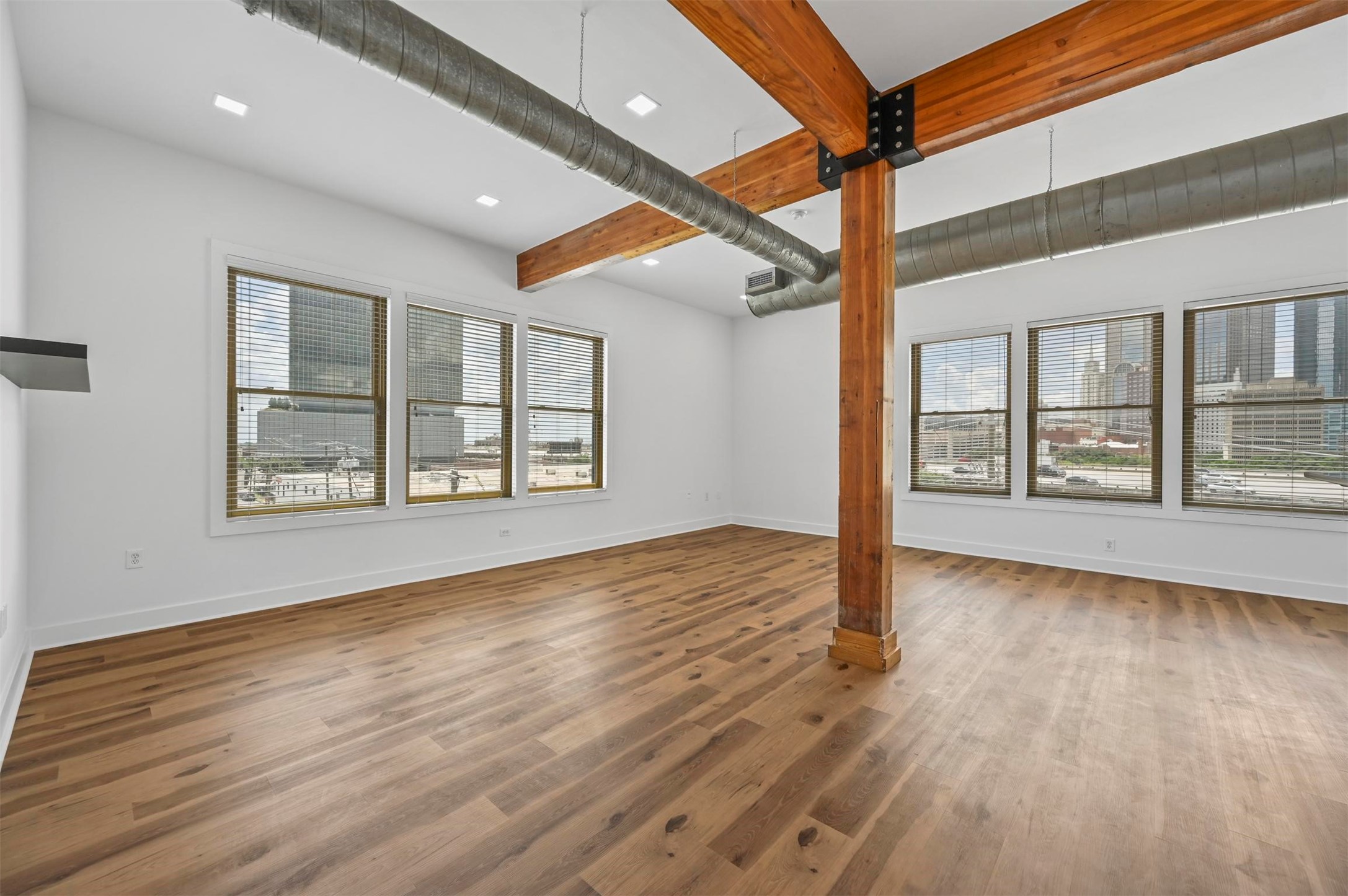 2502 Live Oak Street 331 , Dallas, TX, 75204 | 20903976 | Realty Texas LLC