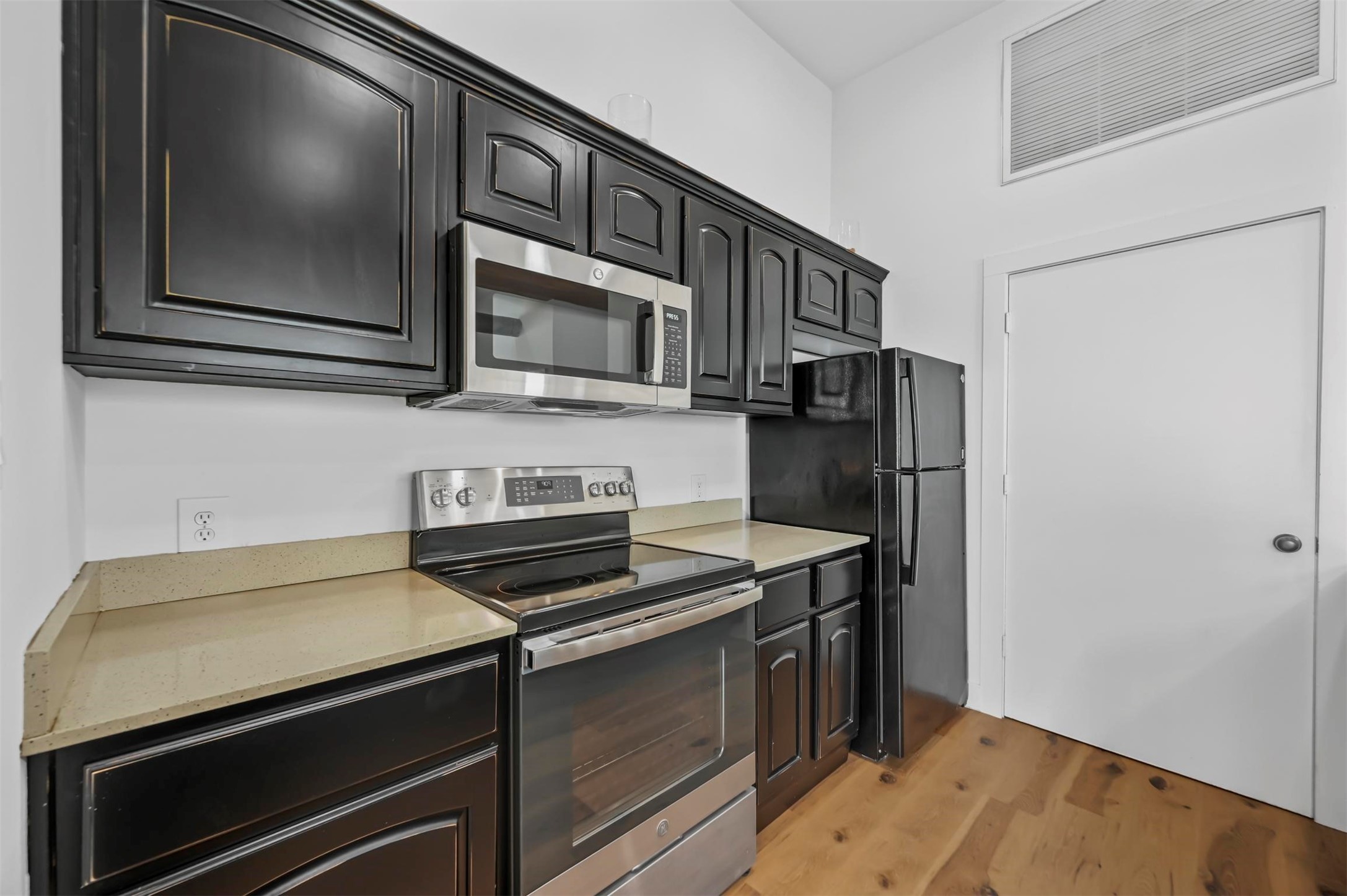 2502 Live Oak Street 331 , Dallas, TX, 75204 | 20903976 | Realty Texas LLC