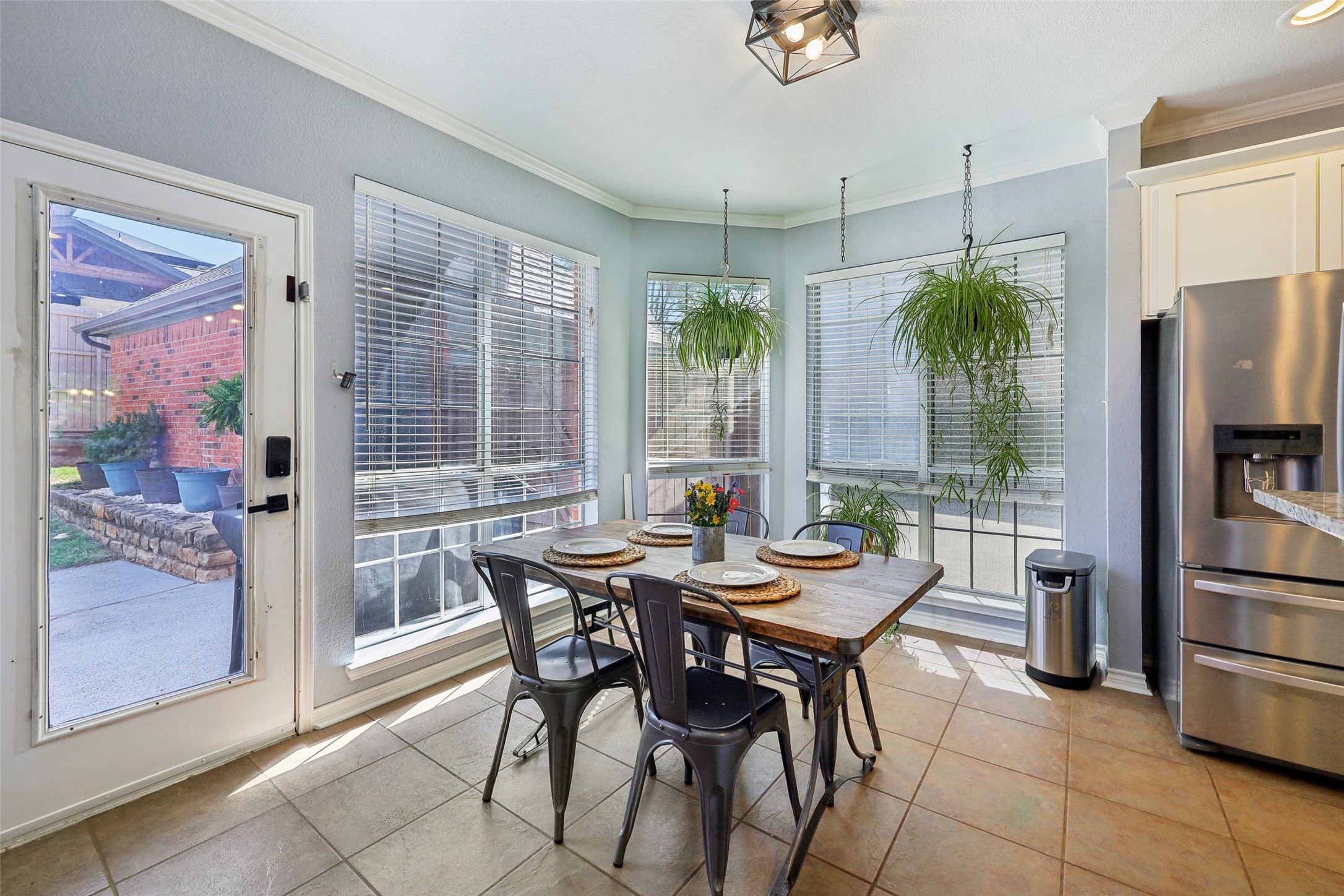 2077 Brookgate Drive , Grapevine, TX, 76051 | 20902257 | Realty Texas LLC