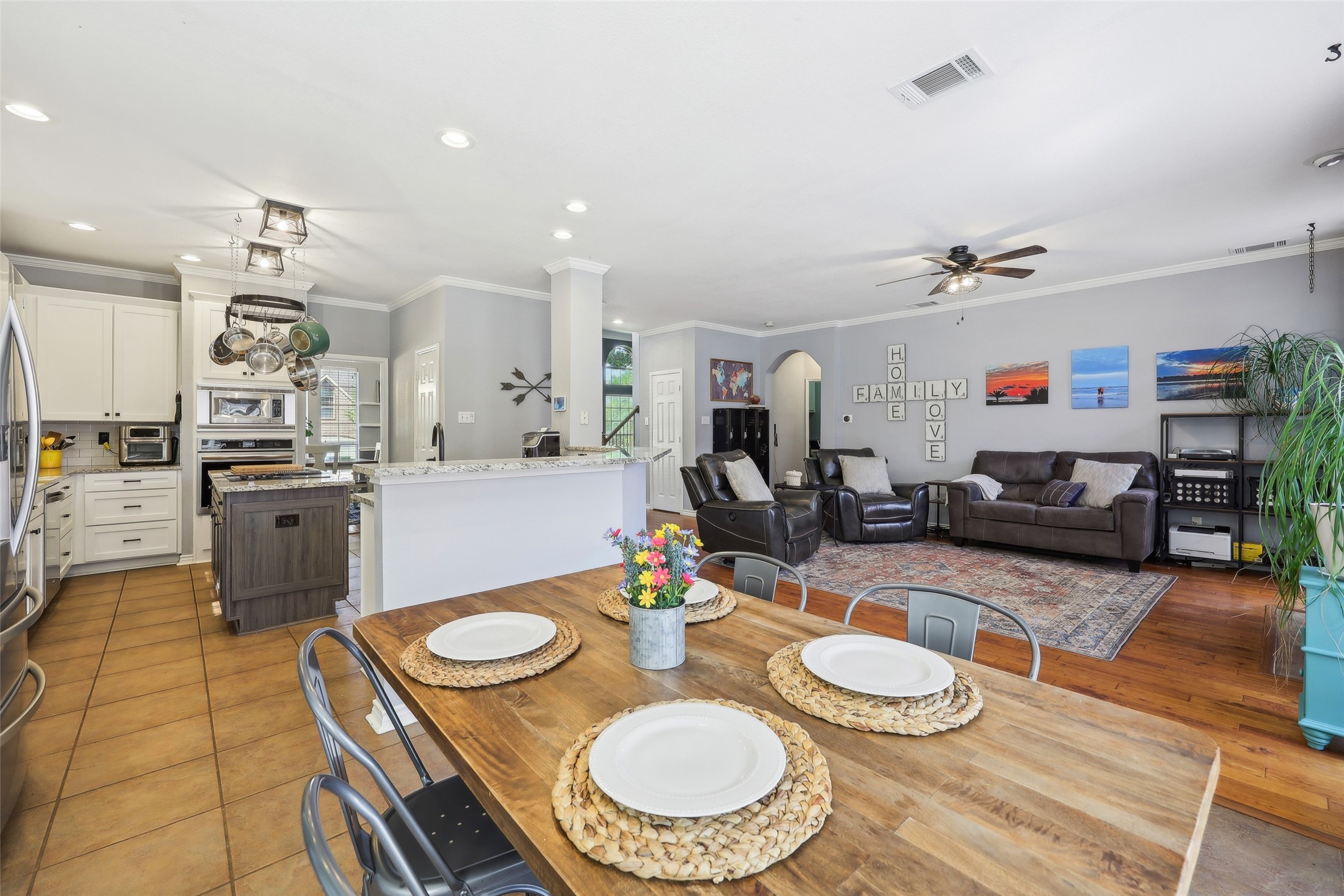 2077 Brookgate Drive , Grapevine, TX, 76051 | 20902257 | Realty Texas LLC