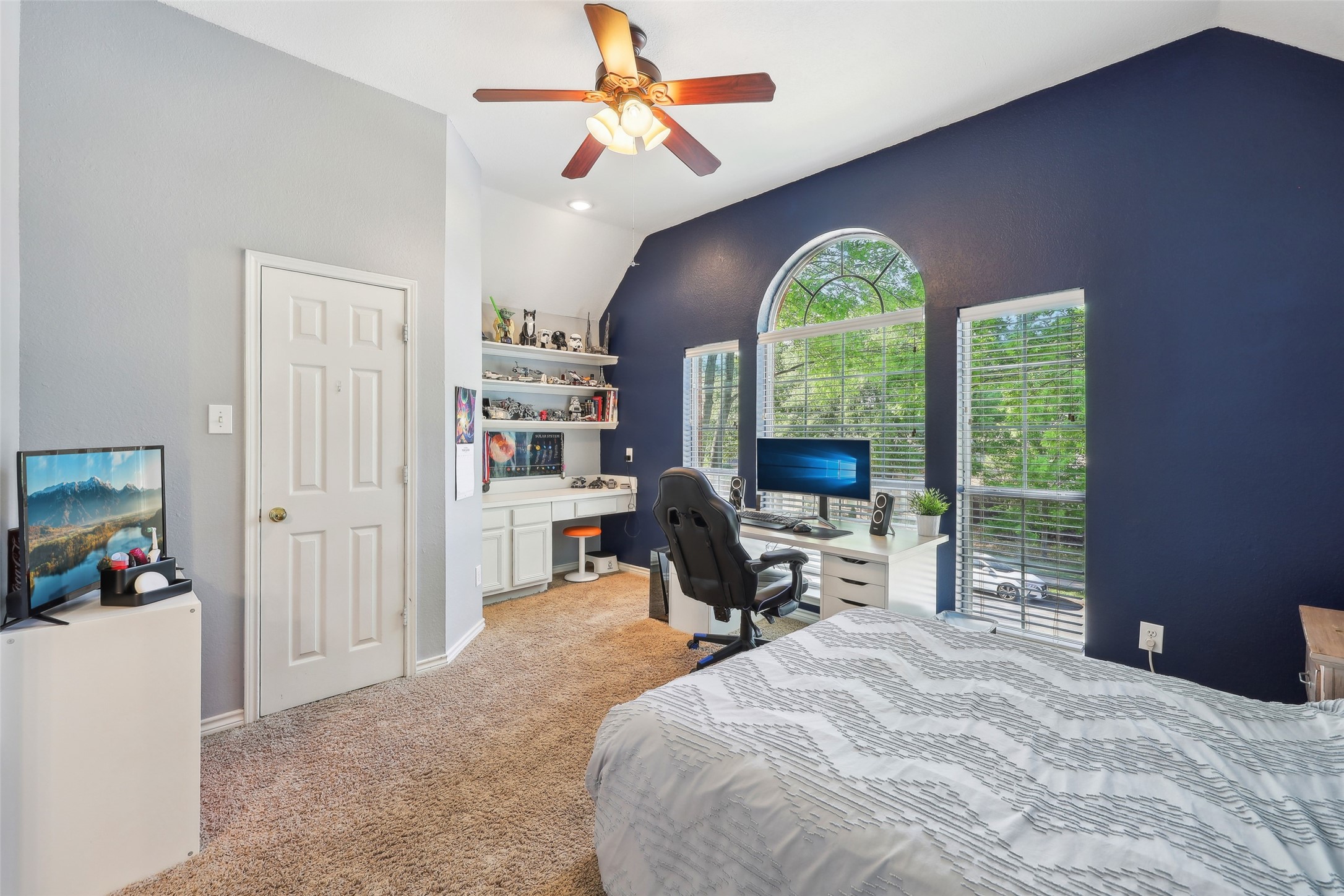 2077 Brookgate Drive , Grapevine, TX, 76051 | 20902257 | Realty Texas LLC