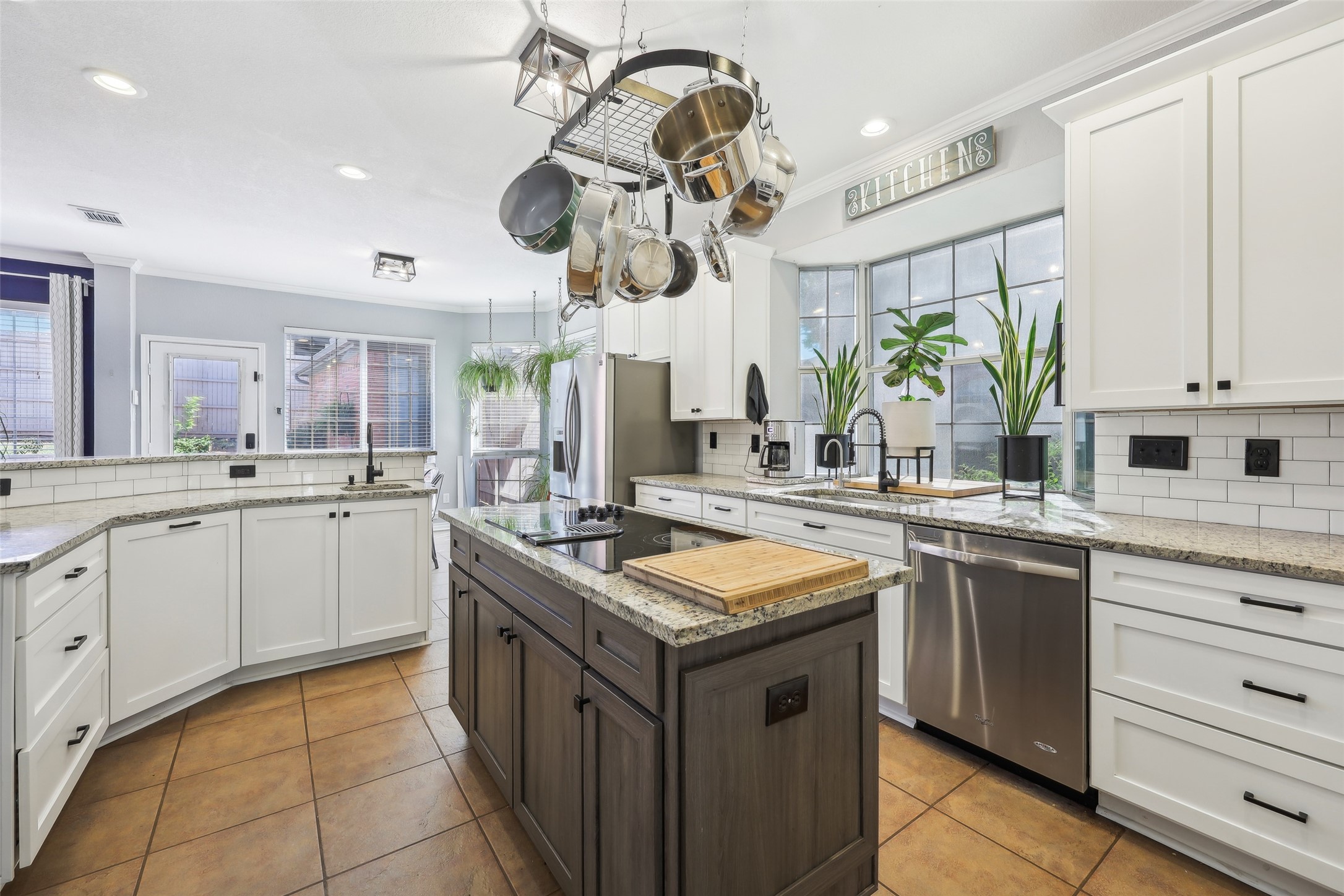 2077 Brookgate Drive , Grapevine, TX, 76051 | 20902257 | Realty Texas LLC