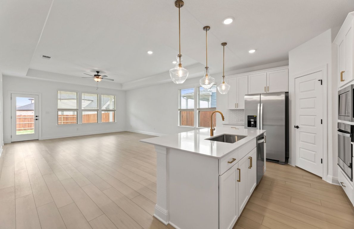 329 Singing Dove Way , Liberty Hill, TX, 78642 | 1116563 | Realty Texas LLC