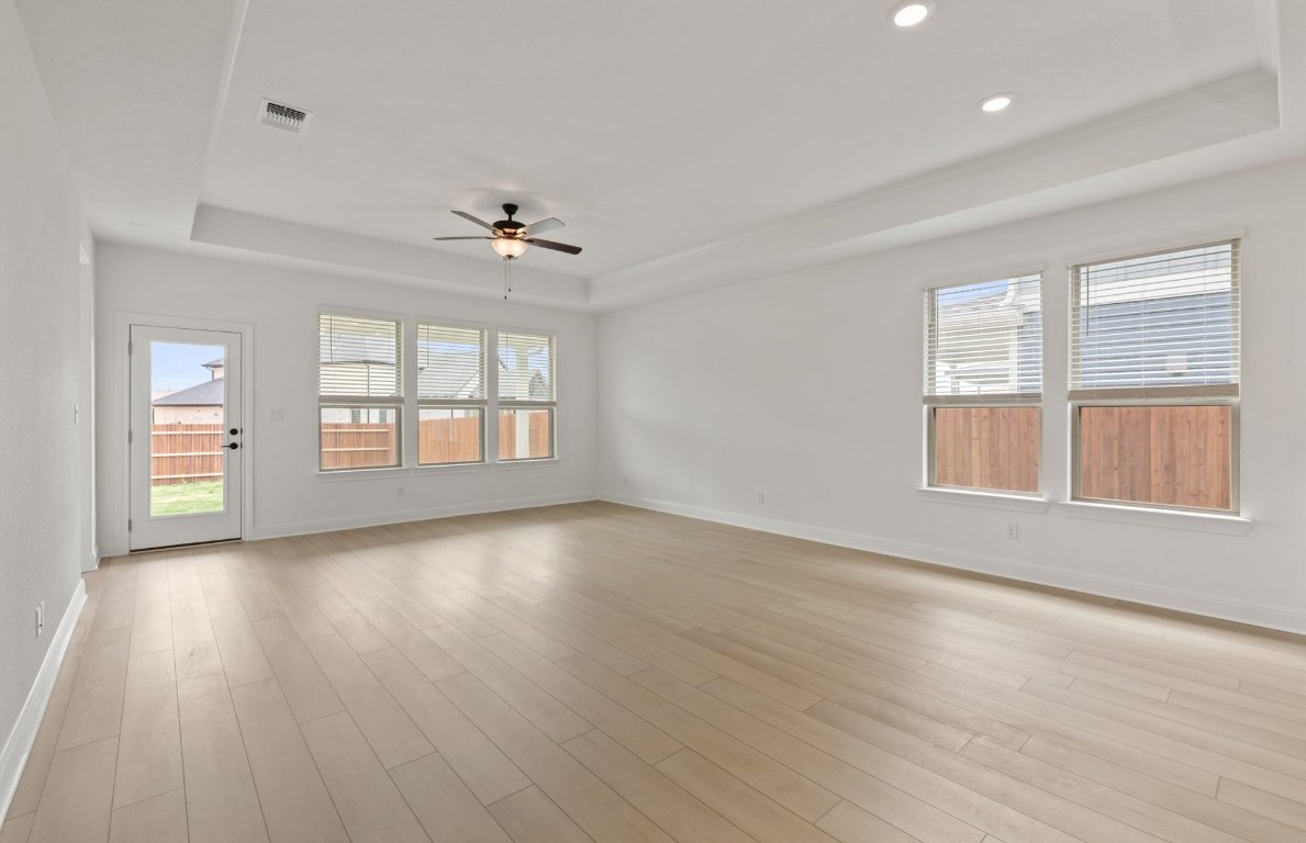 329 Singing Dove Way , Liberty Hill, TX, 78642 | 1116563 | Realty Texas LLC