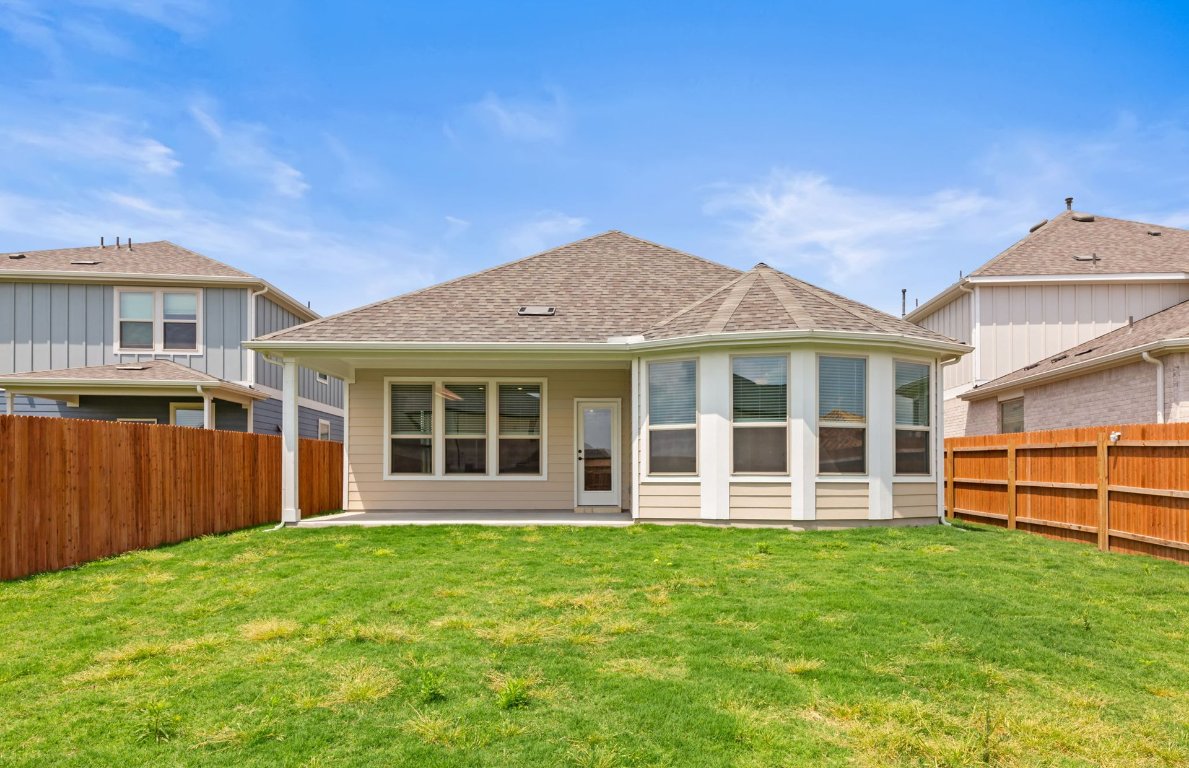329 Singing Dove Way , Liberty Hill, TX, 78642 | 1116563 | Realty Texas LLC