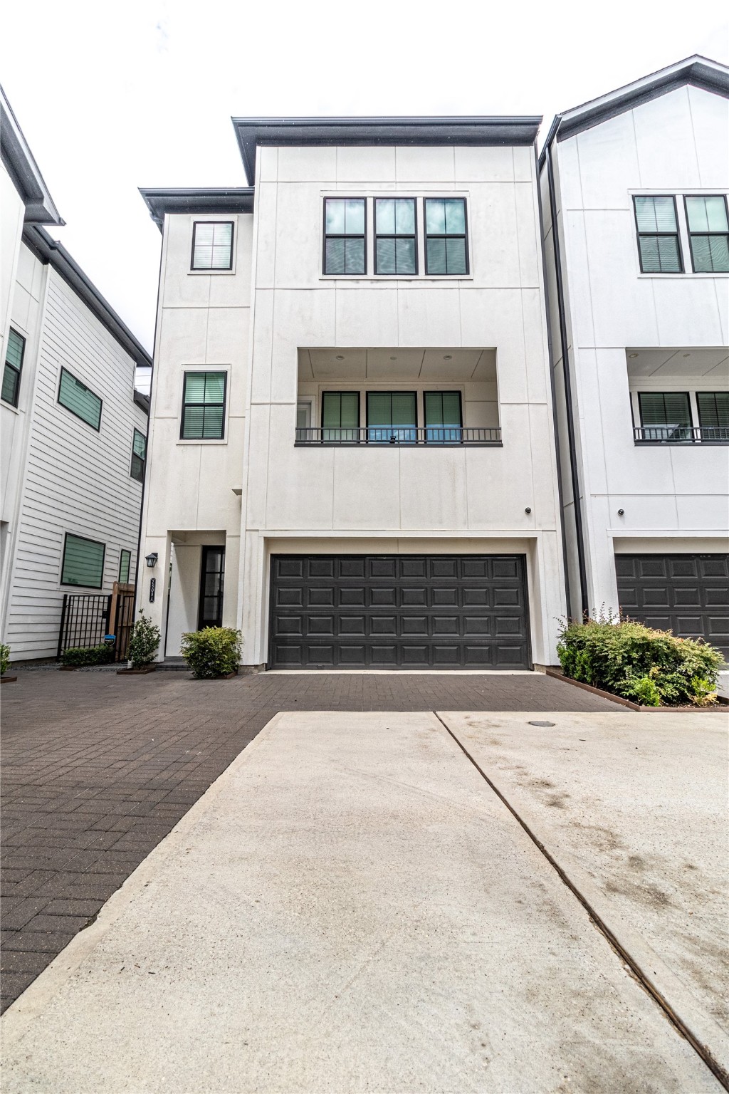 2808 Grand Fountains Drive A , Houston, TX, 77054 | 89923797 | Realty Texas LLC