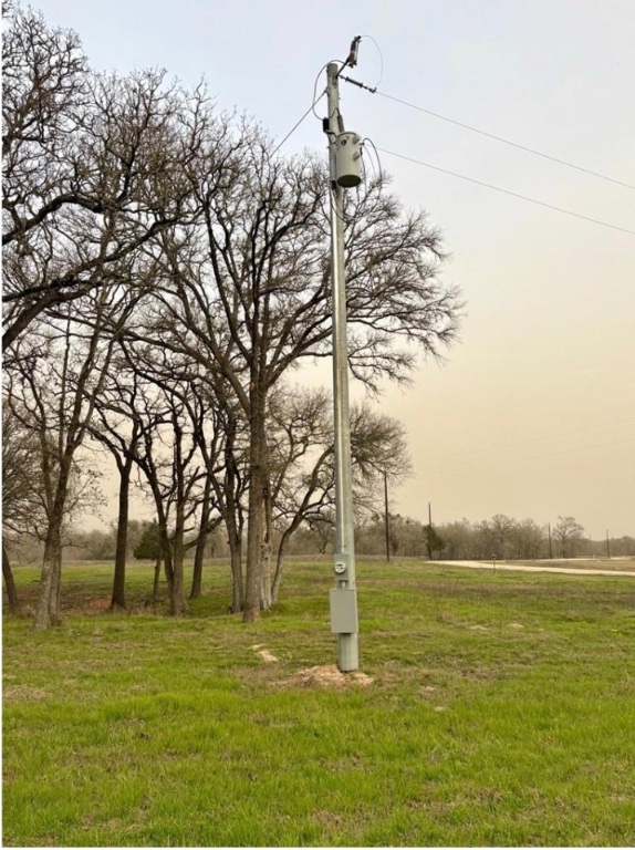 1073 Creekside Lane , Lexington, TX, 78947 | 1599470 | Realty Texas LLC